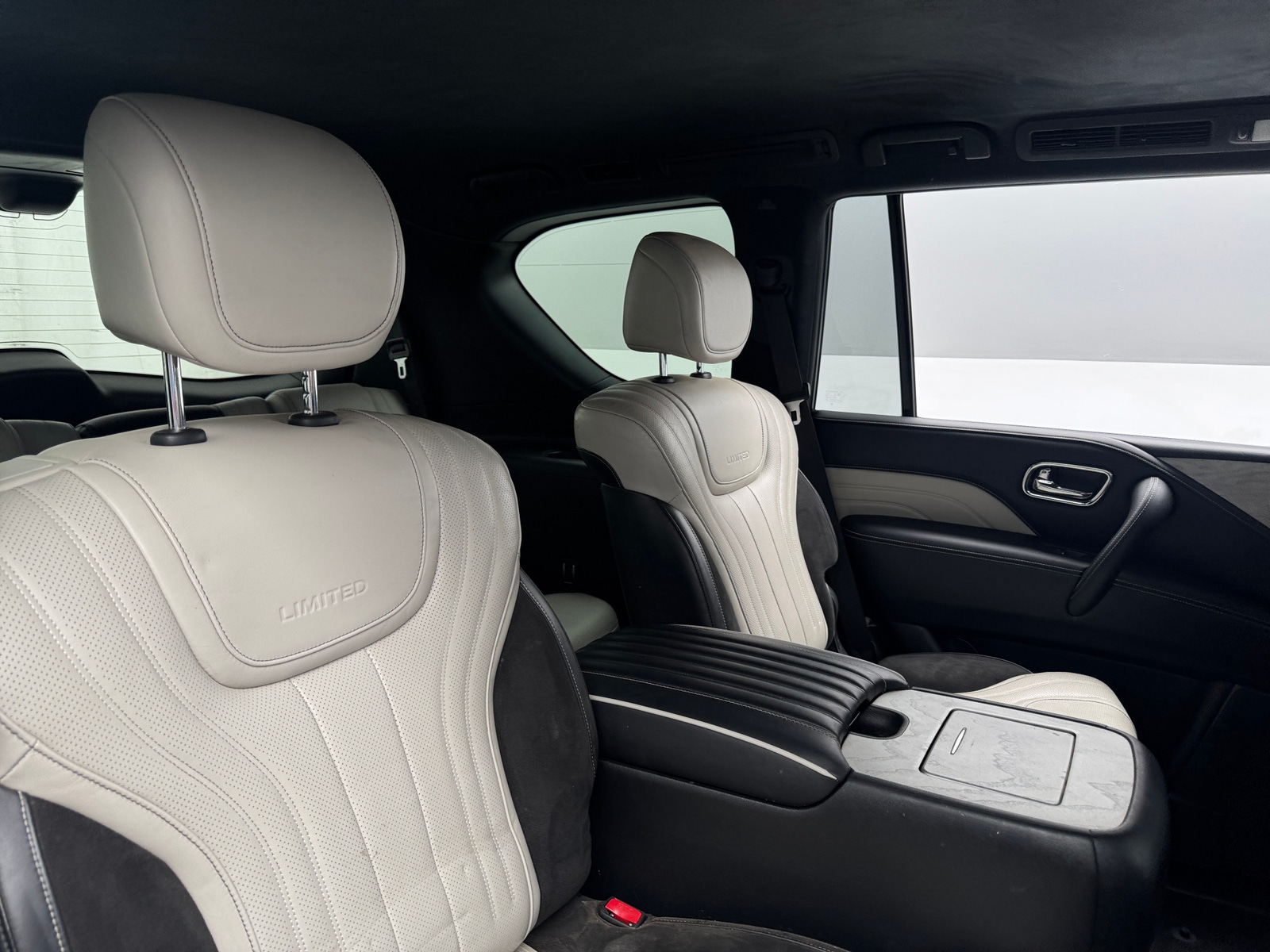 Thumbnail: 2019 INFINITI QX80 - 5
