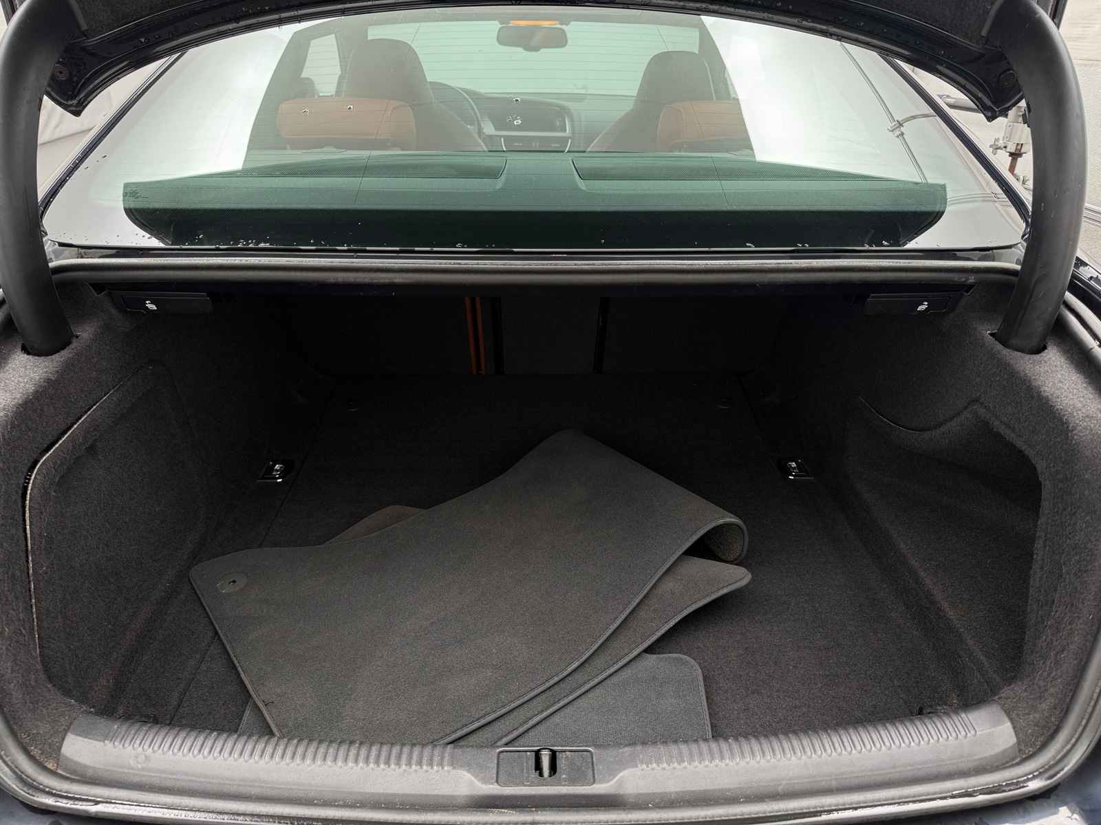 Thumbnail: 2012 Audi S5 - 4
