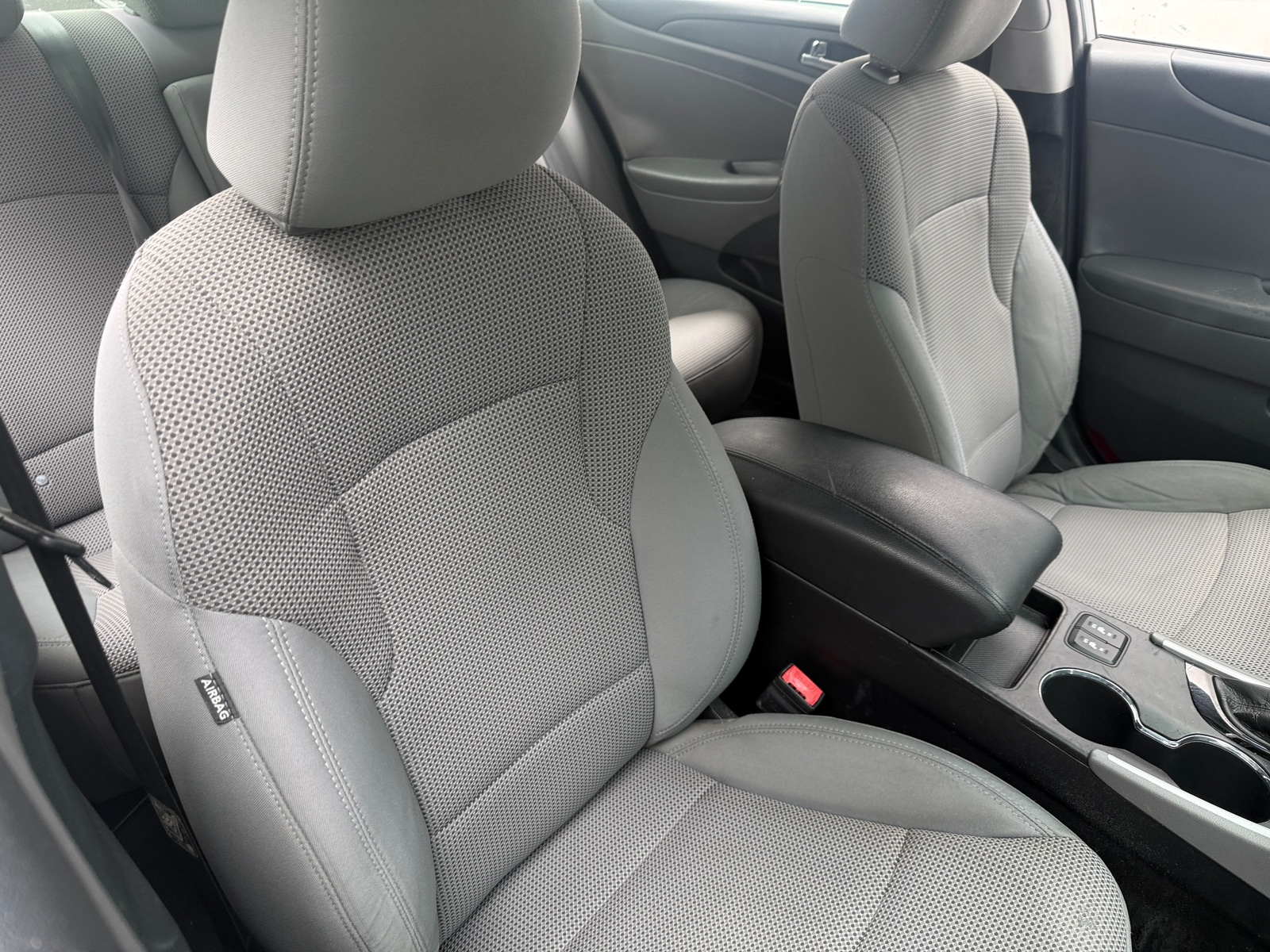 Thumbnail: 2013 Hyundai Sonata - 2