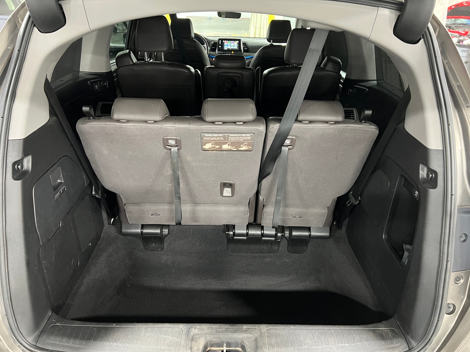 Thumbnail: 2019 Honda Odyssey - 6