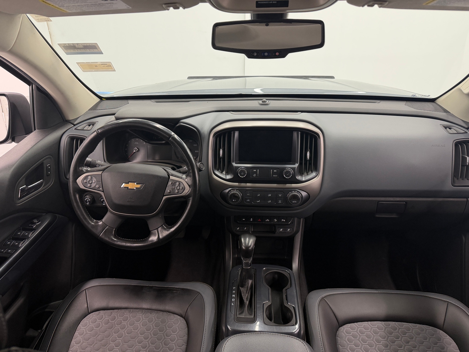 Thumbnail: 2022 Chevrolet Colorado - 2