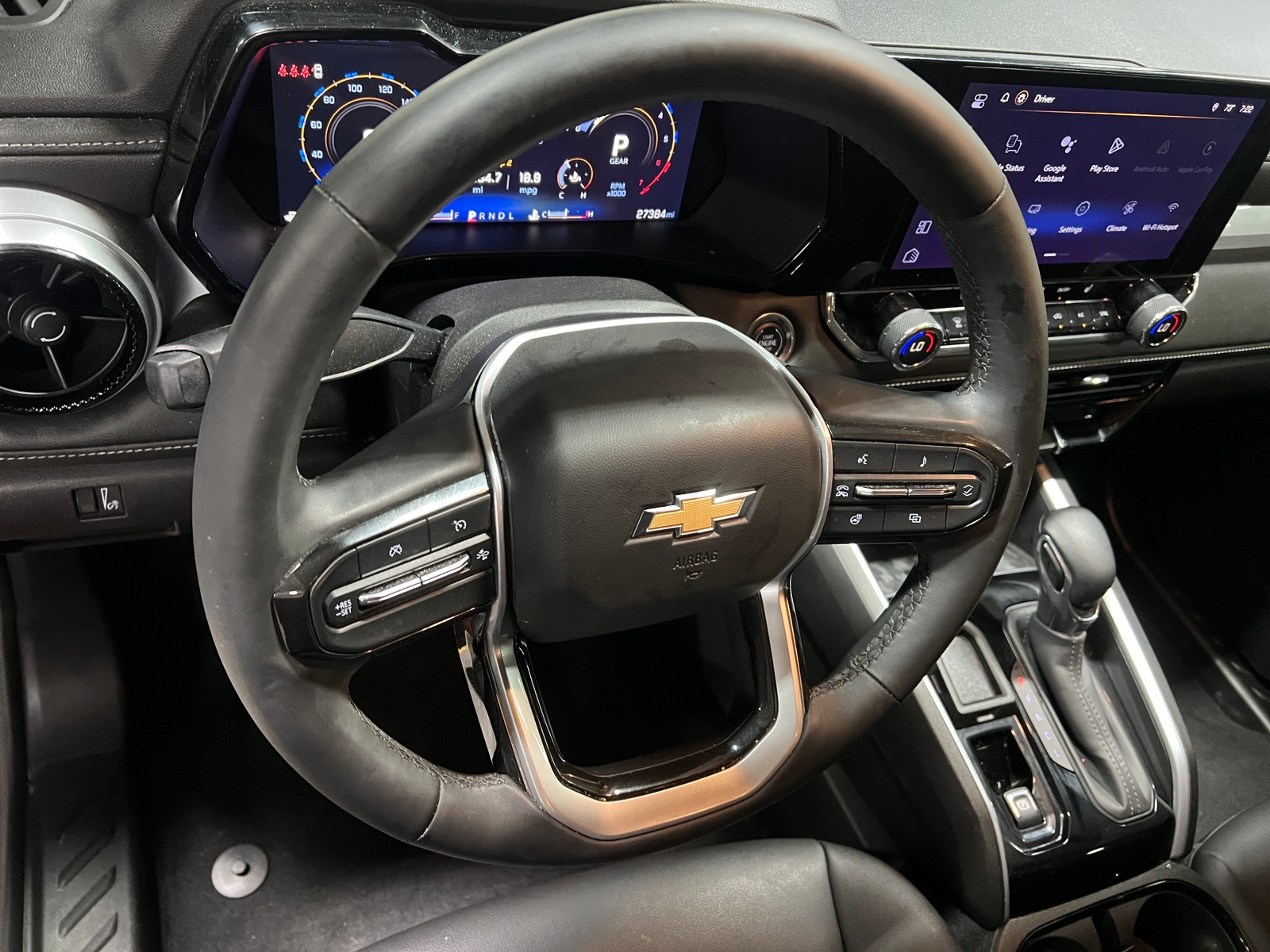 Thumbnail: 2024 Chevrolet Colorado - 4