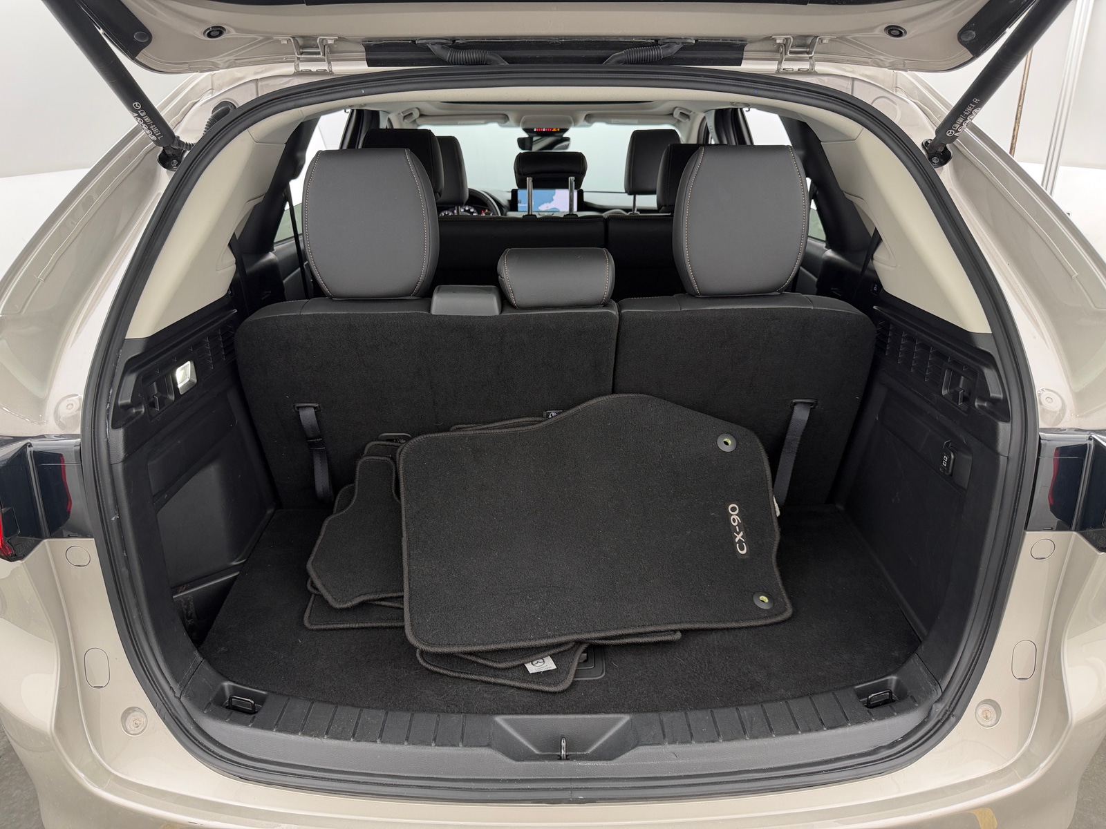 Thumbnail: 2026 Mazda CX-90 - 6