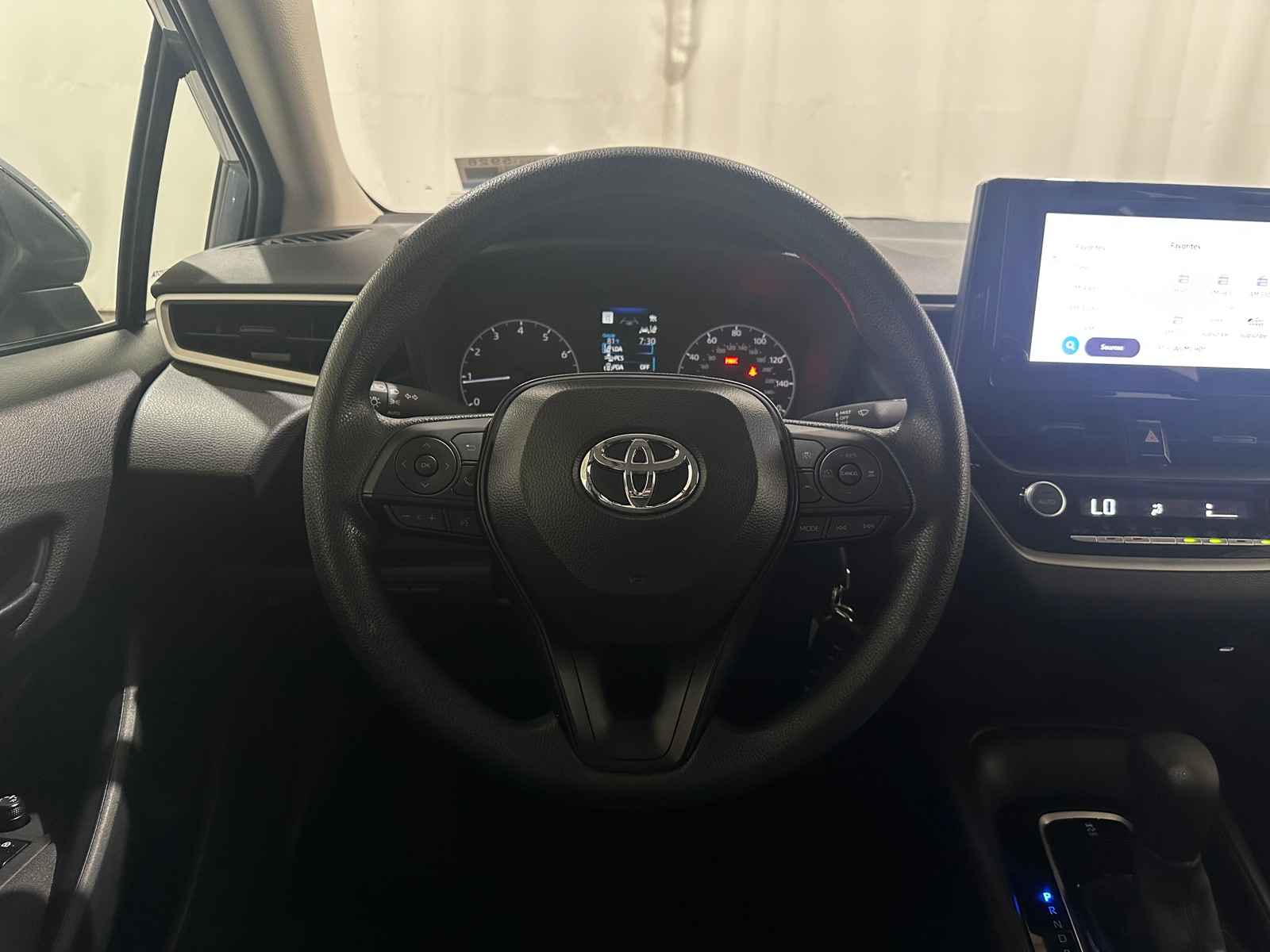 Thumbnail: 2025 Toyota Corolla - 5