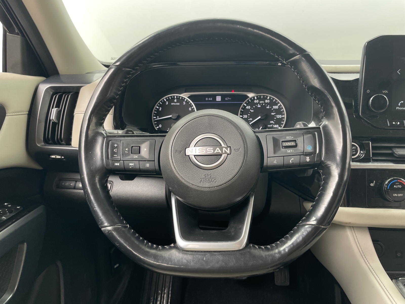 Thumbnail: 2023 Nissan Pathfinder - 4