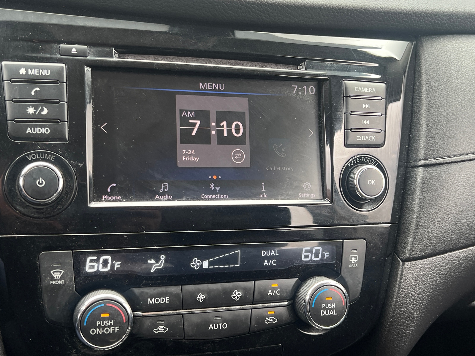 Thumbnail: 2019 Nissan Rogue - 4
