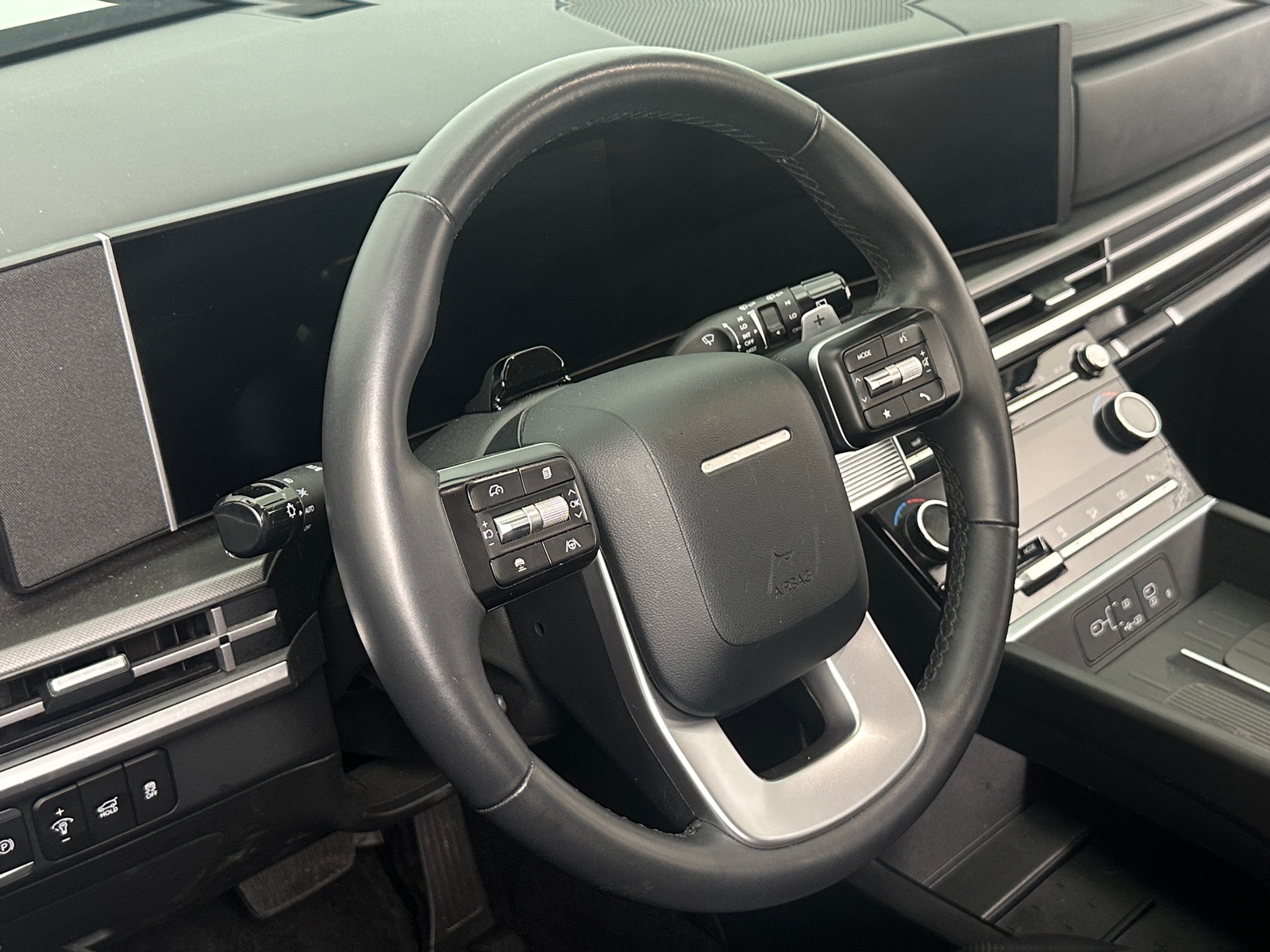 Thumbnail: 2026 Hyundai Santa Fe - 4