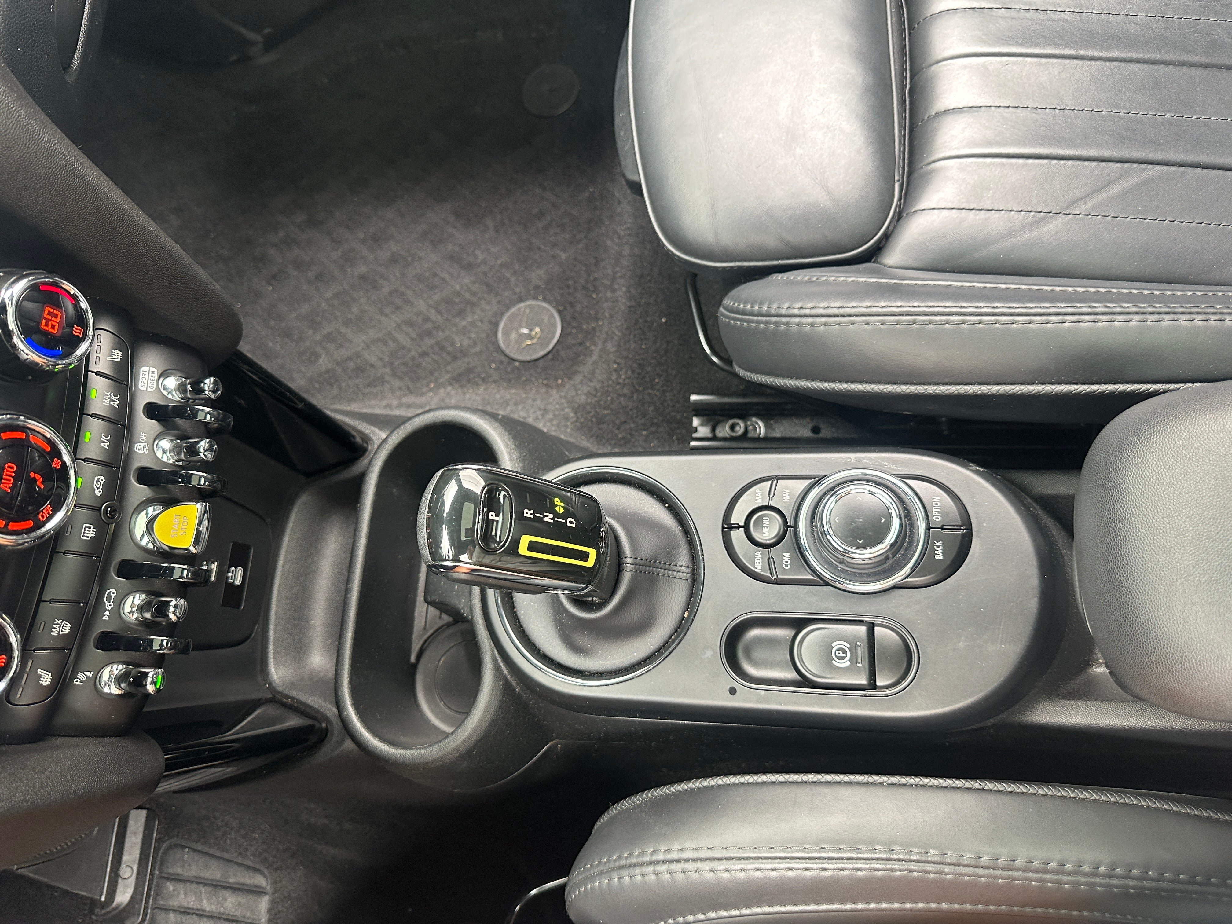 Used 2023 MINI Hardtop 2 Door SE with VIN WMW13DJ00P2U20595 for sale in Auburn, WA