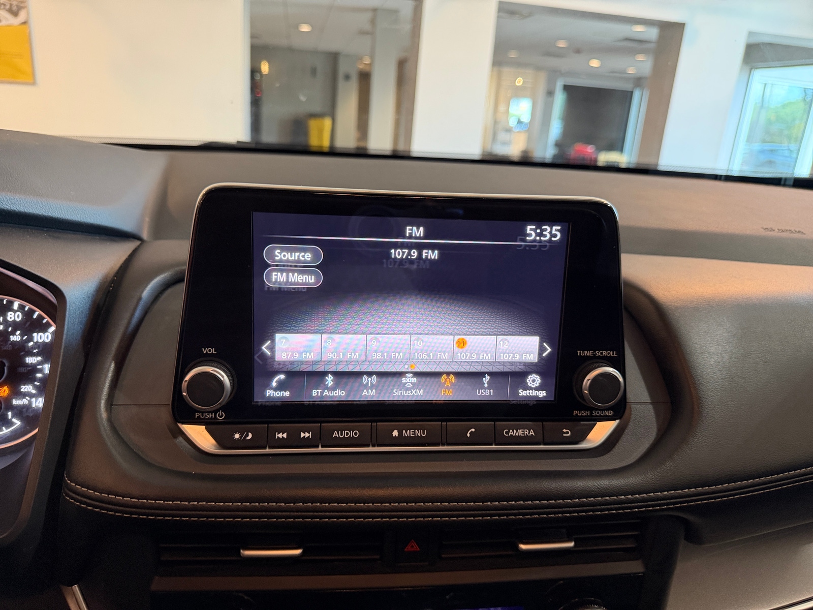 Thumbnail: 2026 Nissan Rogue - 4