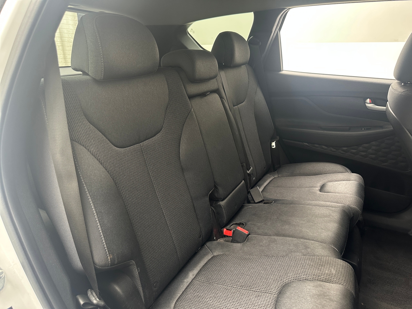 Thumbnail: 2019 Hyundai Santa Fe - 6