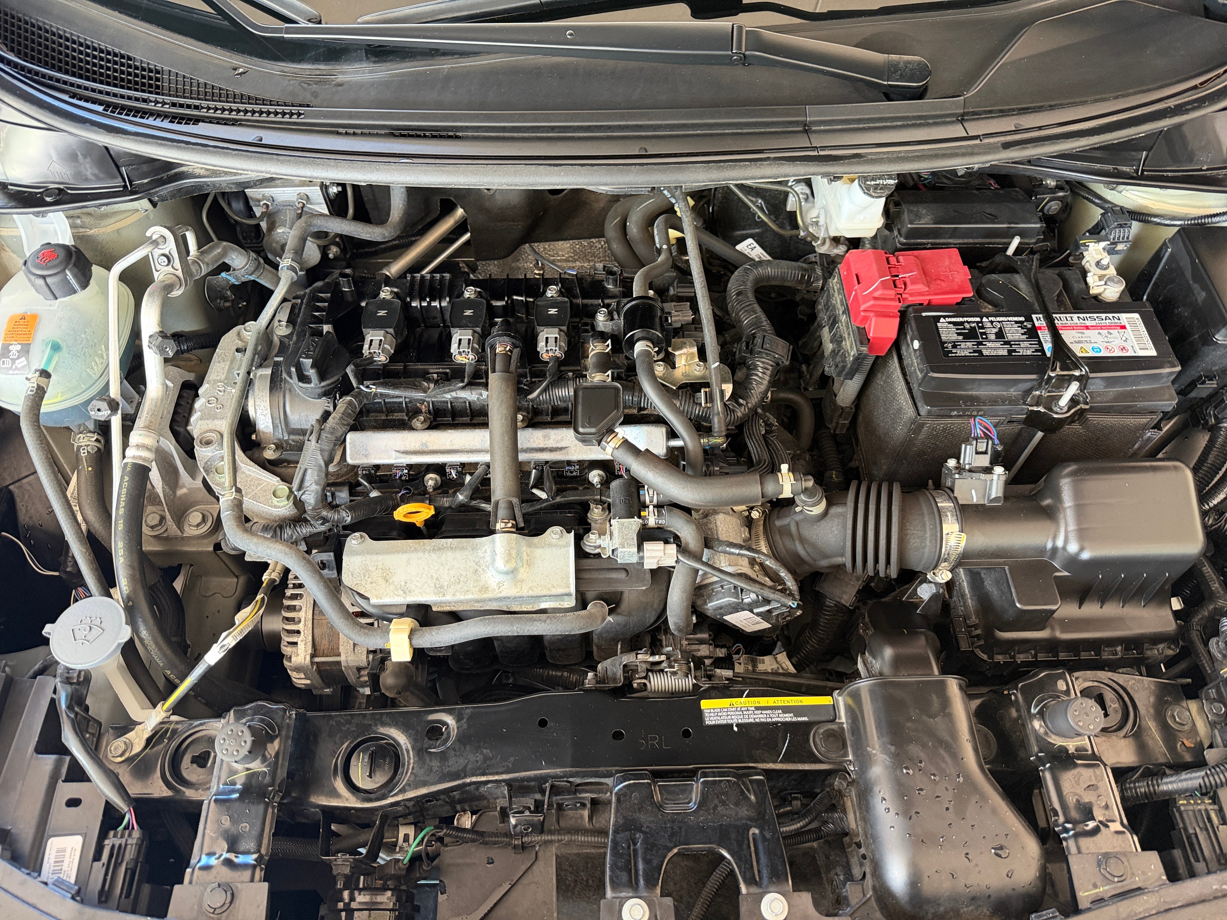 2025 Nissan Versa Sedan SV - Photo 7