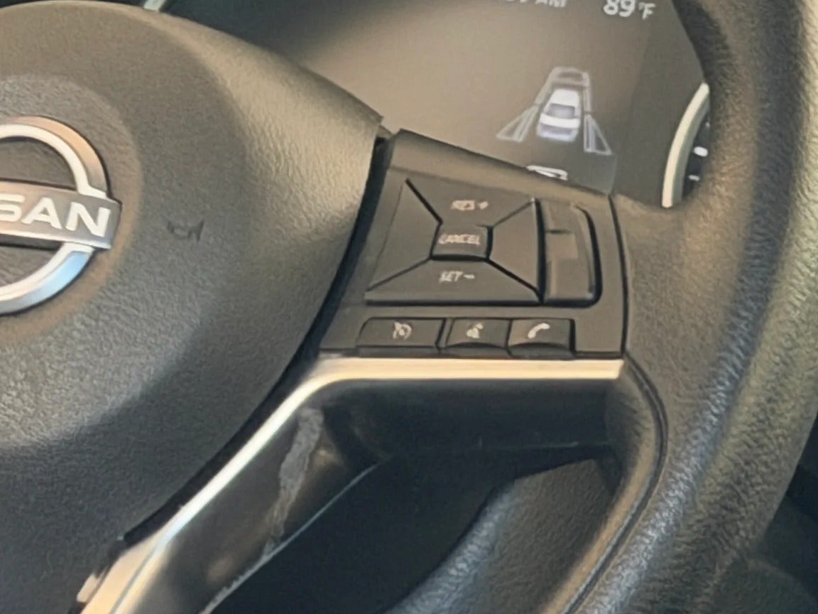 2025 Nissan Versa Sedan SV - Photo 2