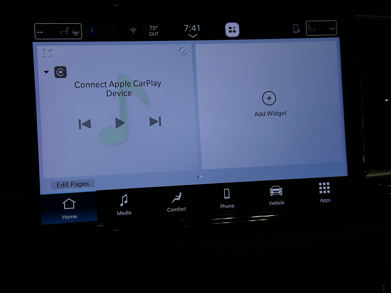 Thumbnail: 2026 Chrysler Pacifica - 3