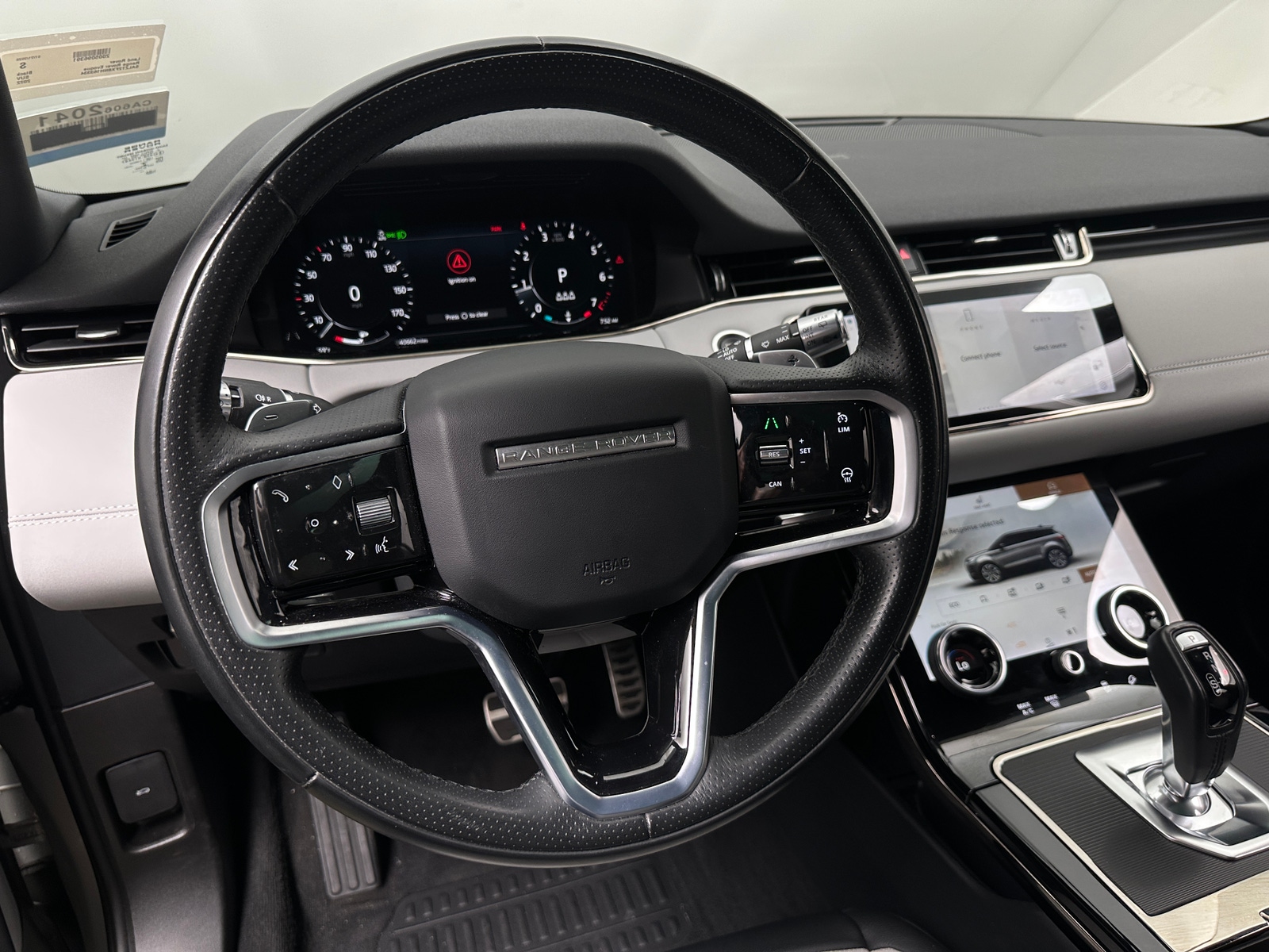 Thumbnail: 2022 Land Rover Range Rover Evoque - 4