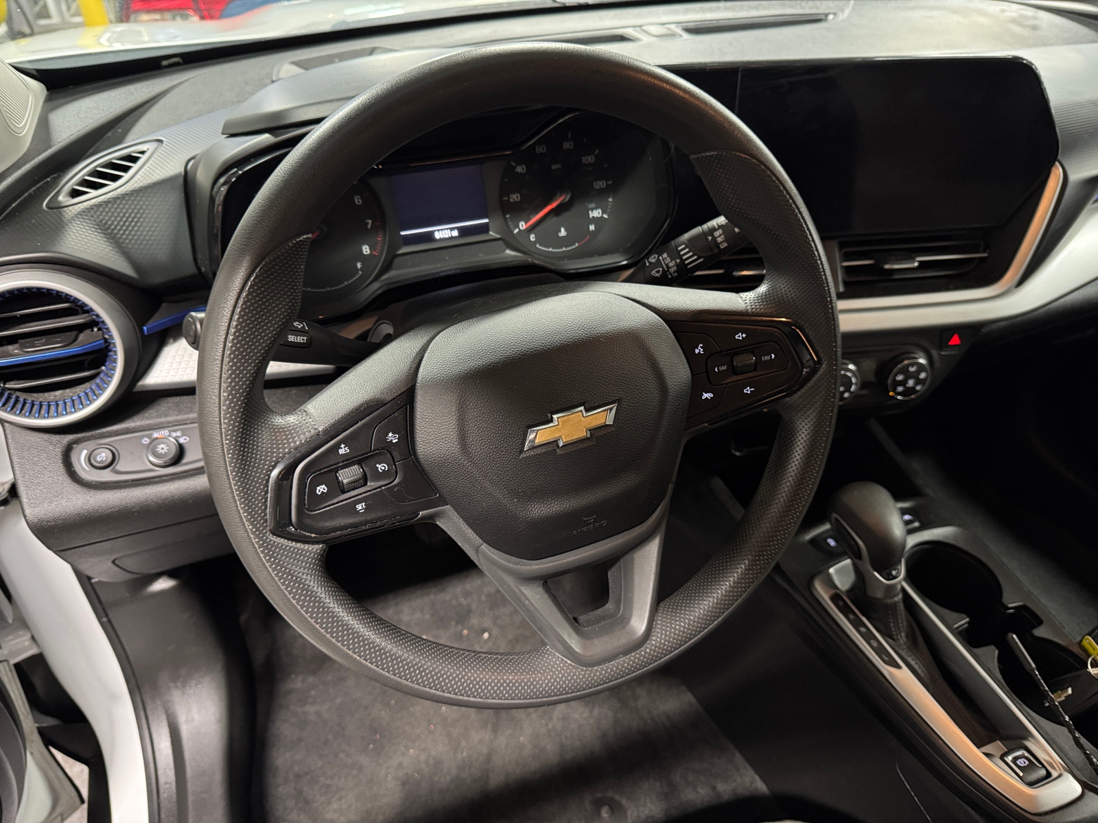 Thumbnail: 2024 Chevrolet Trax - 5