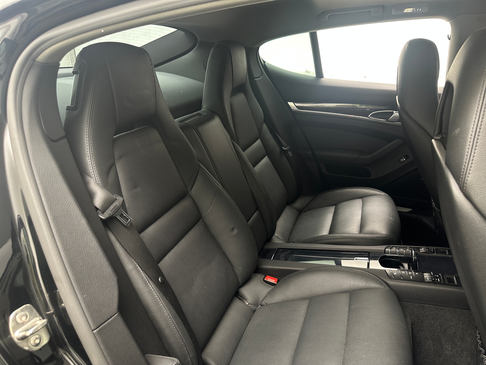 Thumbnail: 2014 Porsche Panamera - 5