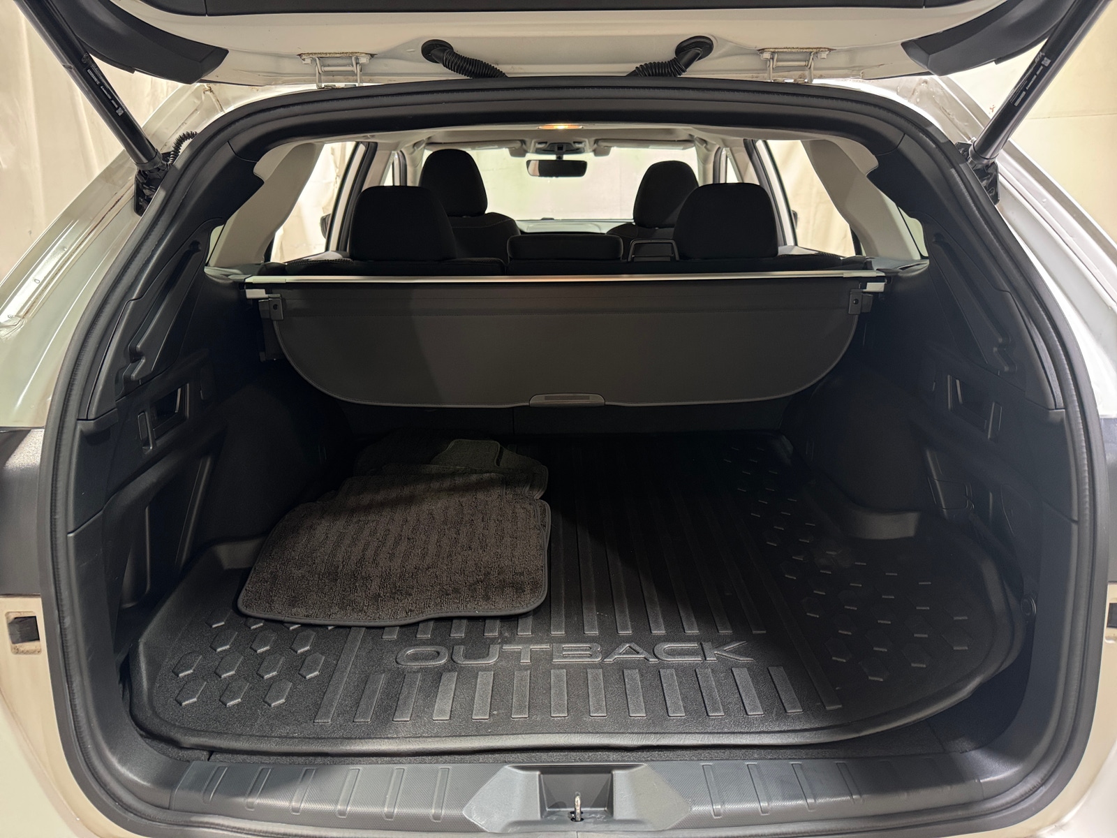 Thumbnail: 2022 Subaru Outback - 7