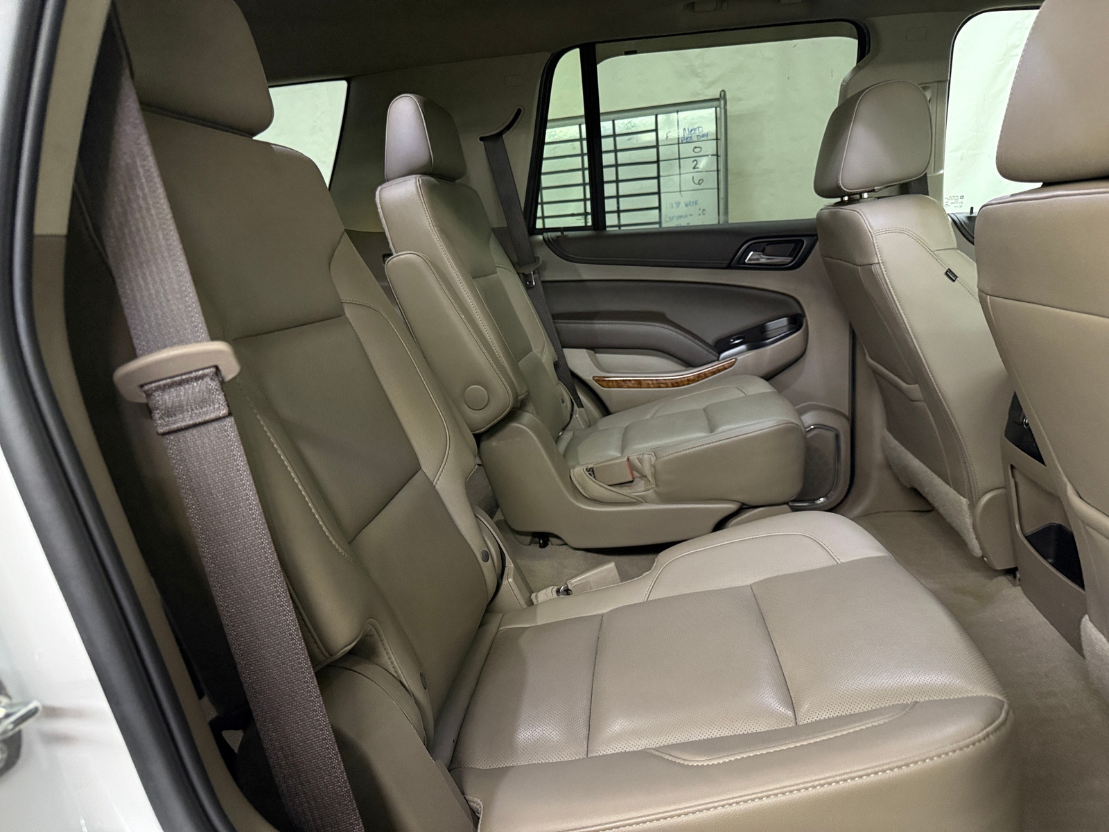 Thumbnail: 2020 Chevrolet Tahoe - 5