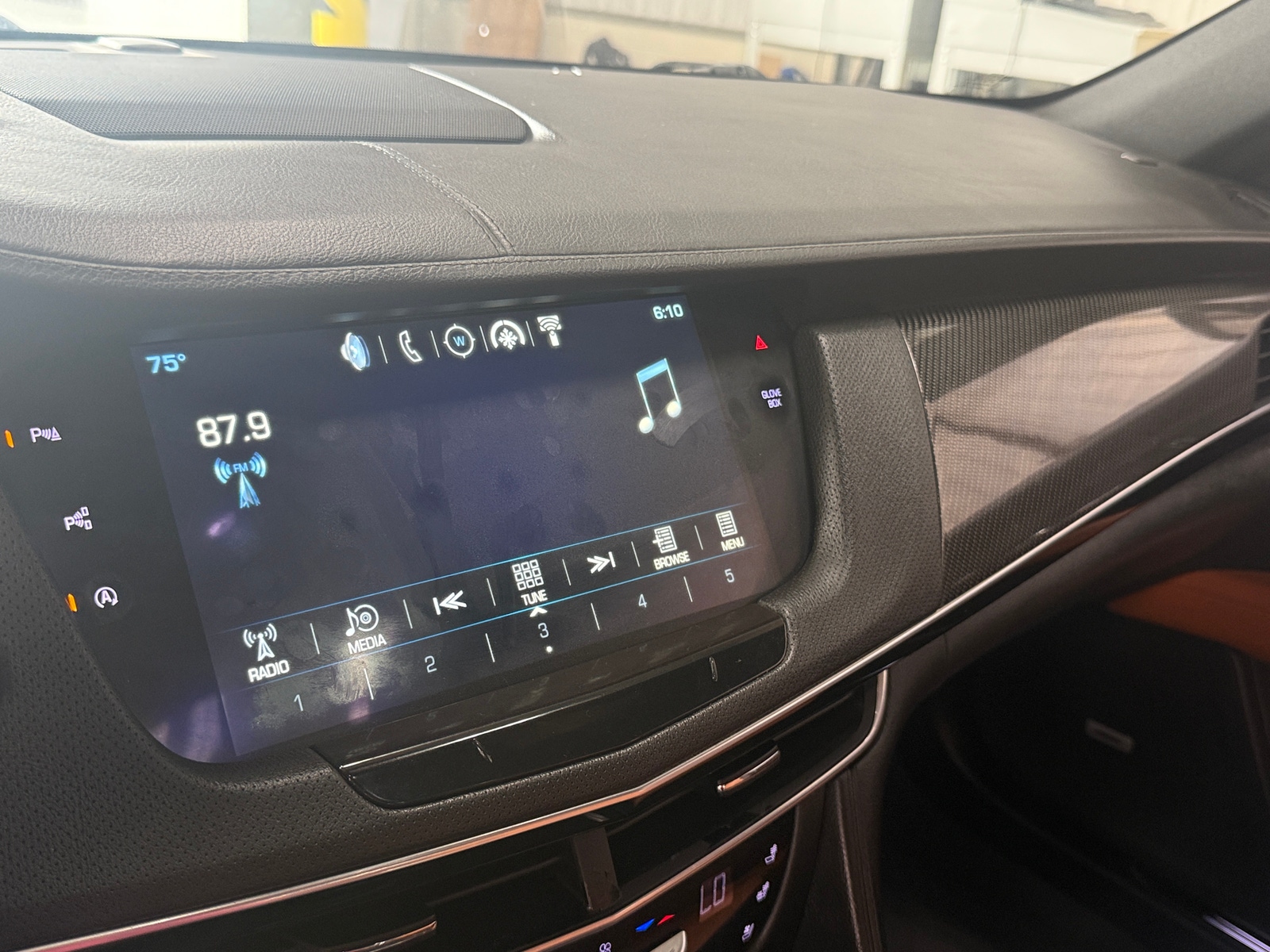 Thumbnail: 2017 Cadillac CT6 - 3
