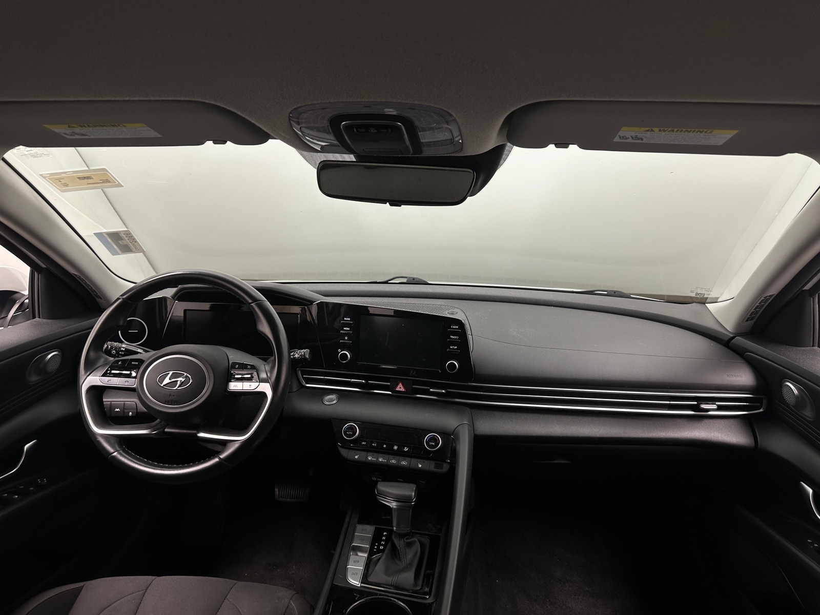 Thumbnail: 2021 Hyundai Elantra - 3
