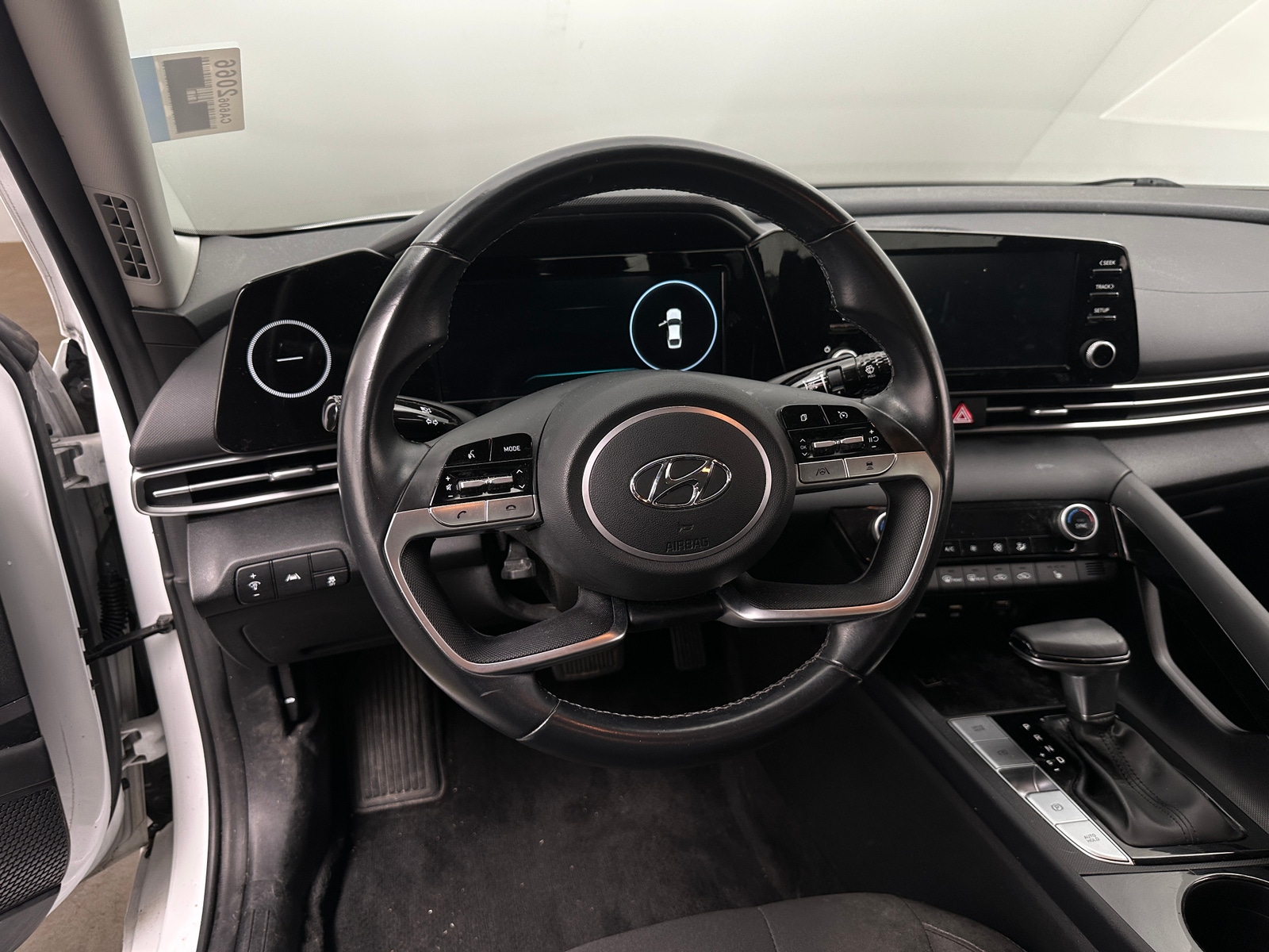 Thumbnail: 2021 Hyundai Elantra - 5