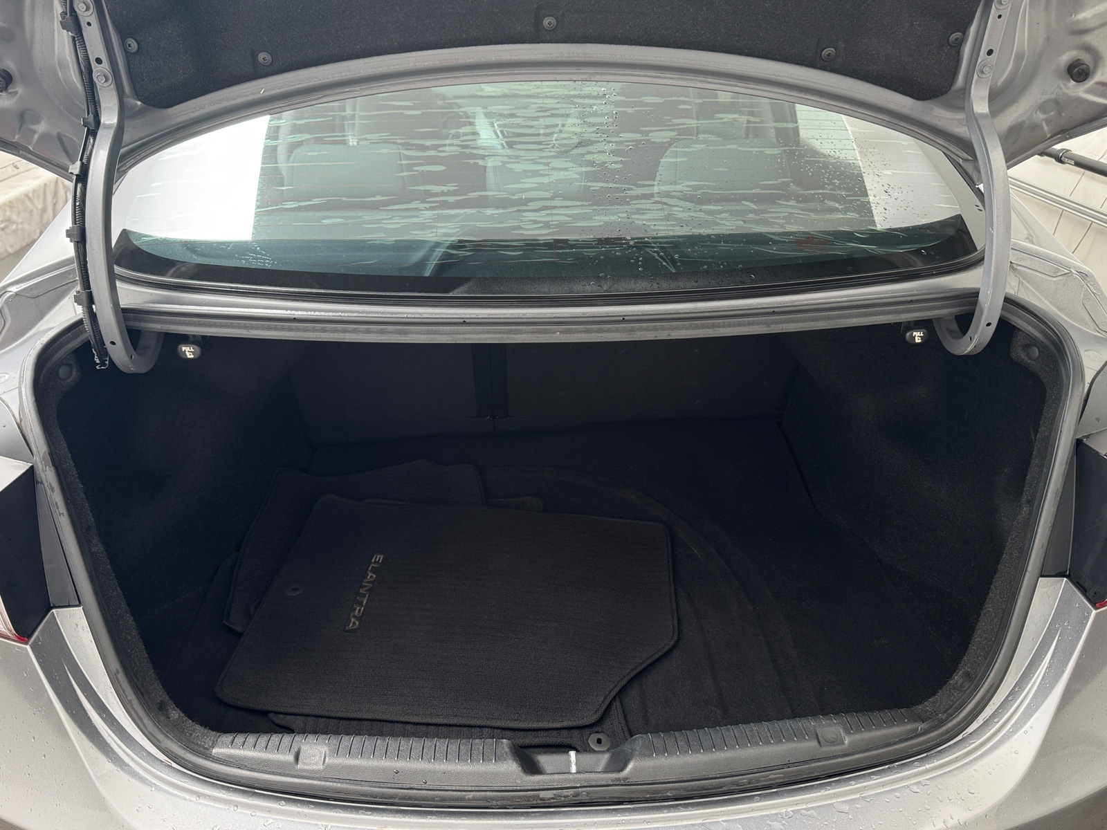 Thumbnail: 2013 Hyundai Elantra - 7