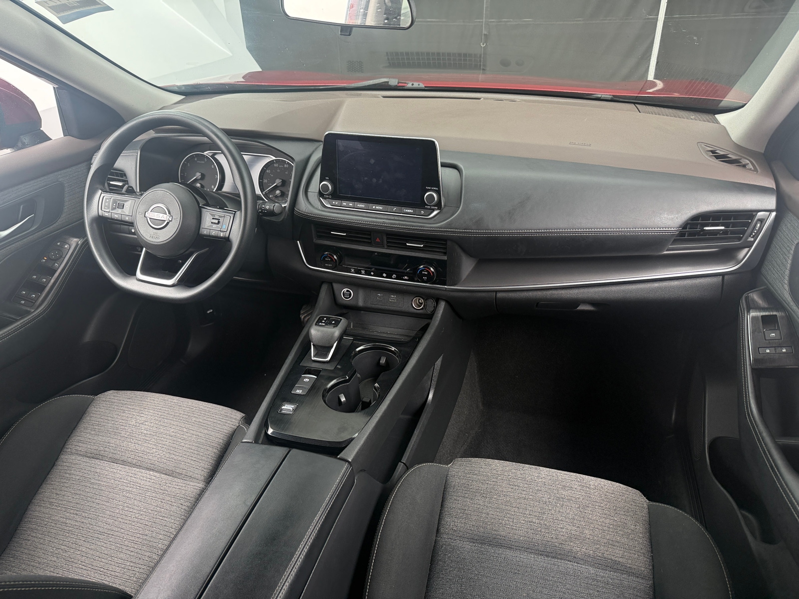 Thumbnail: 2023 Nissan Rogue - 3