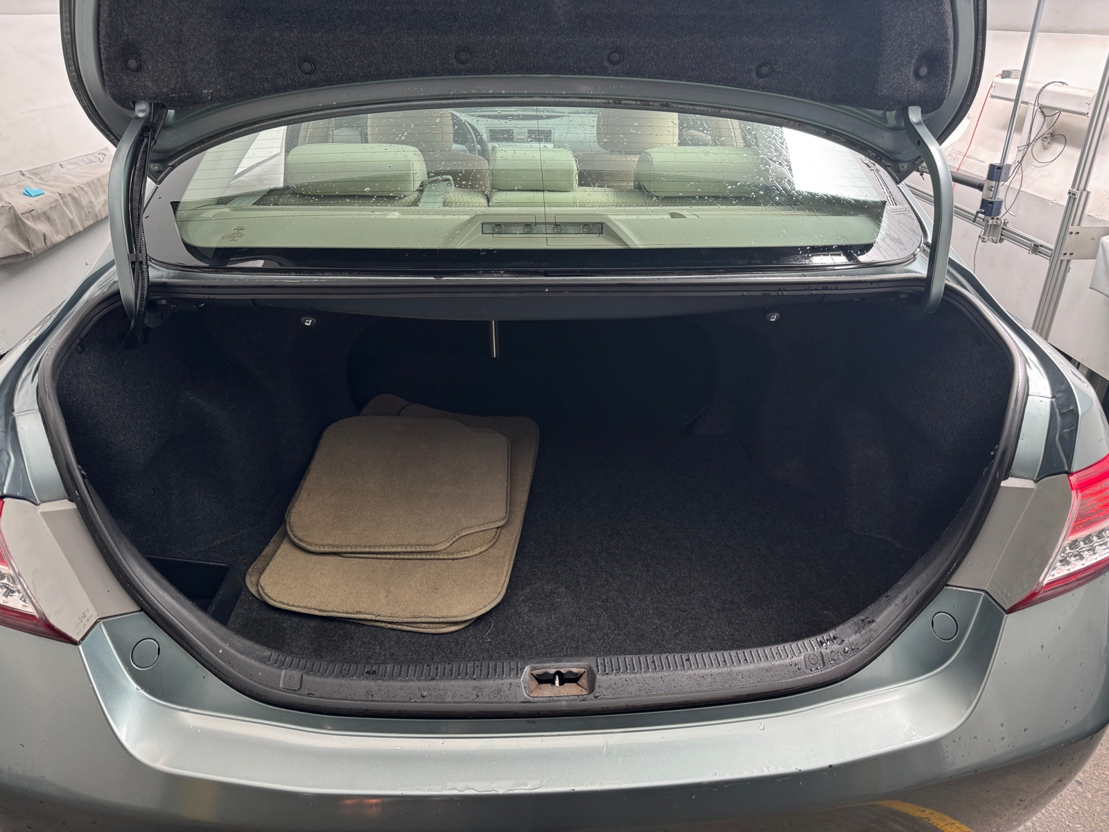 Thumbnail: 2010 Toyota Camry - 7