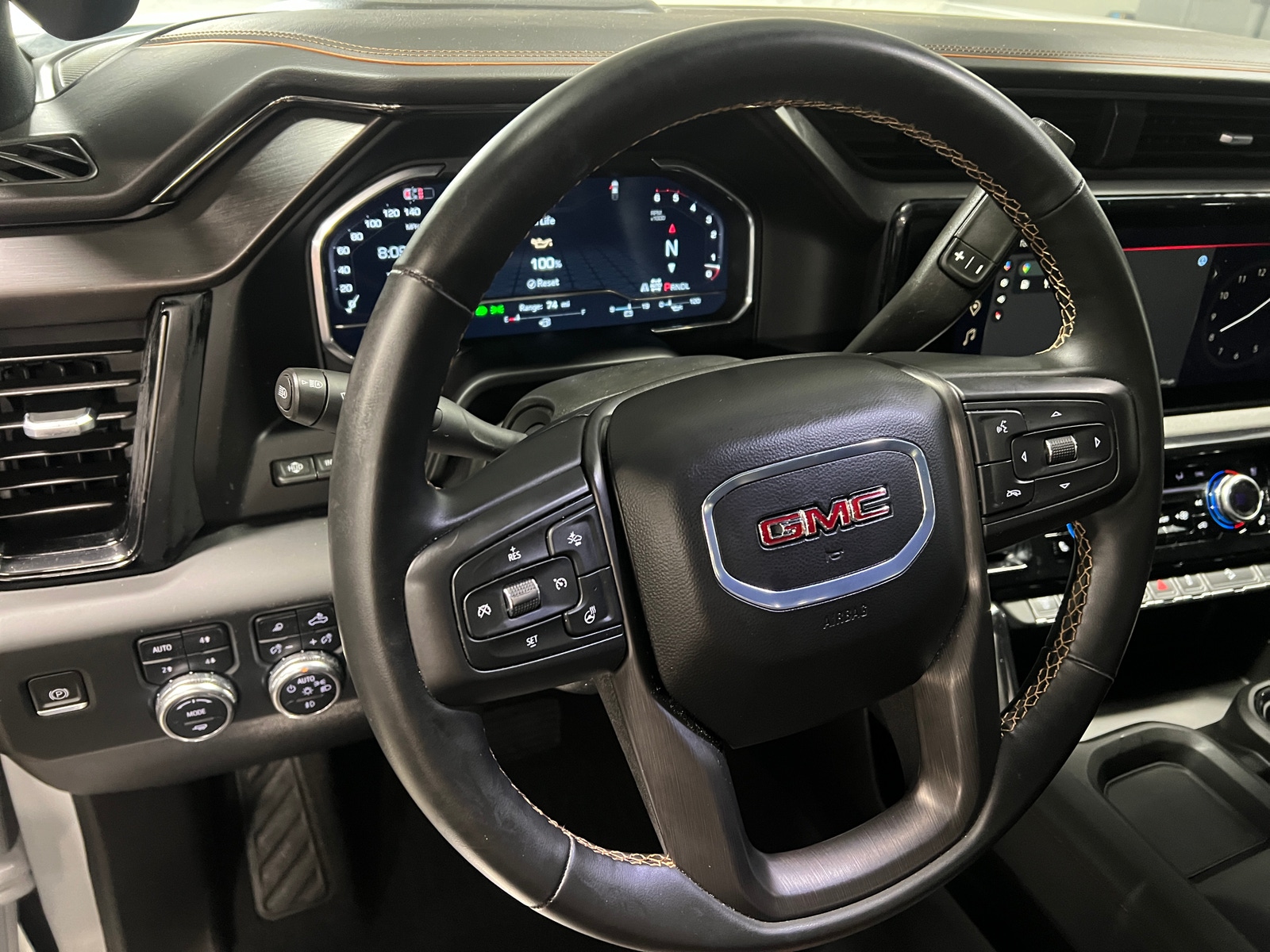 Thumbnail: 2024 GMC Sierra 2500 - 4