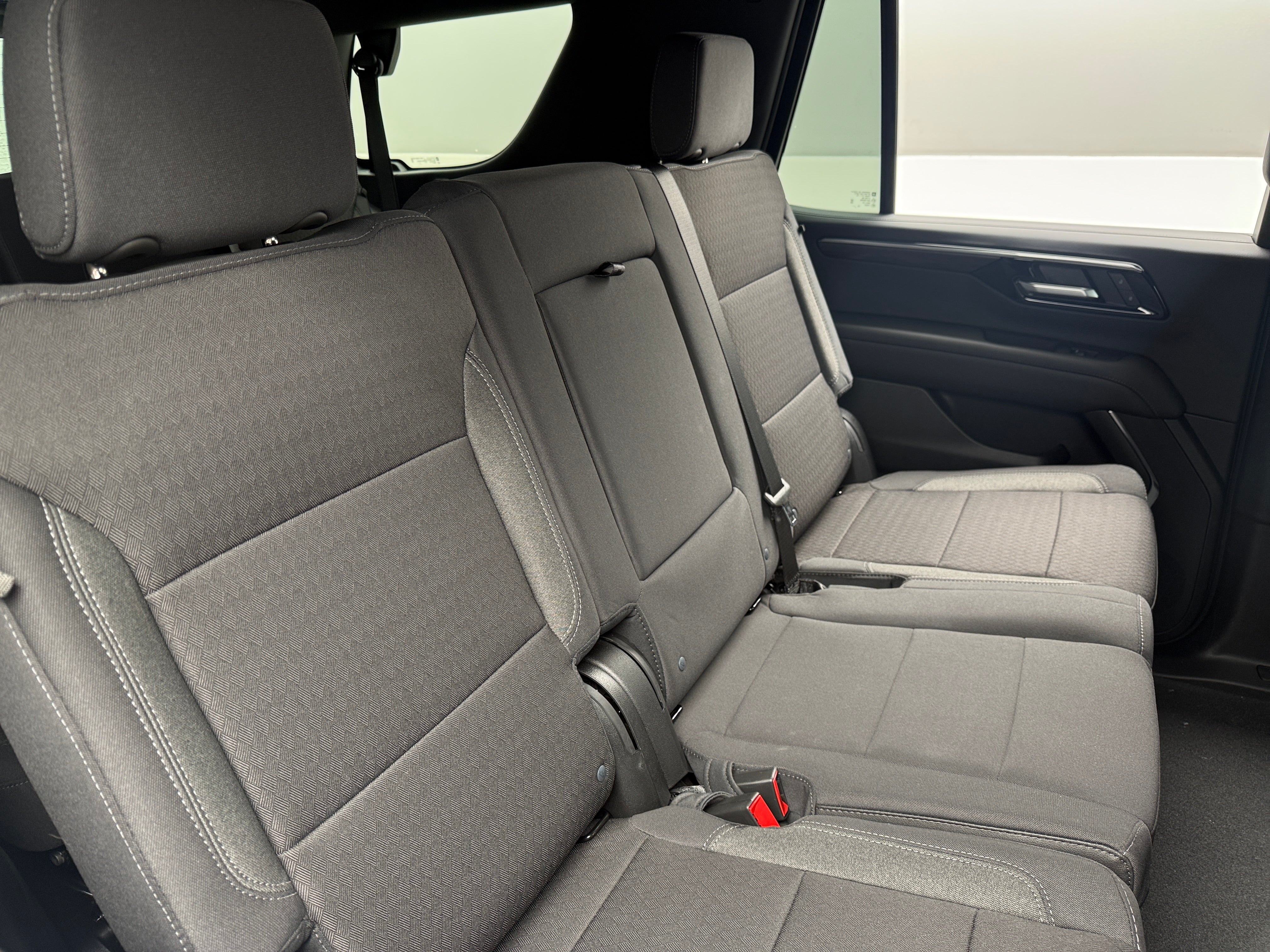 2026 Chevrolet Tahoe LS - Photo 4