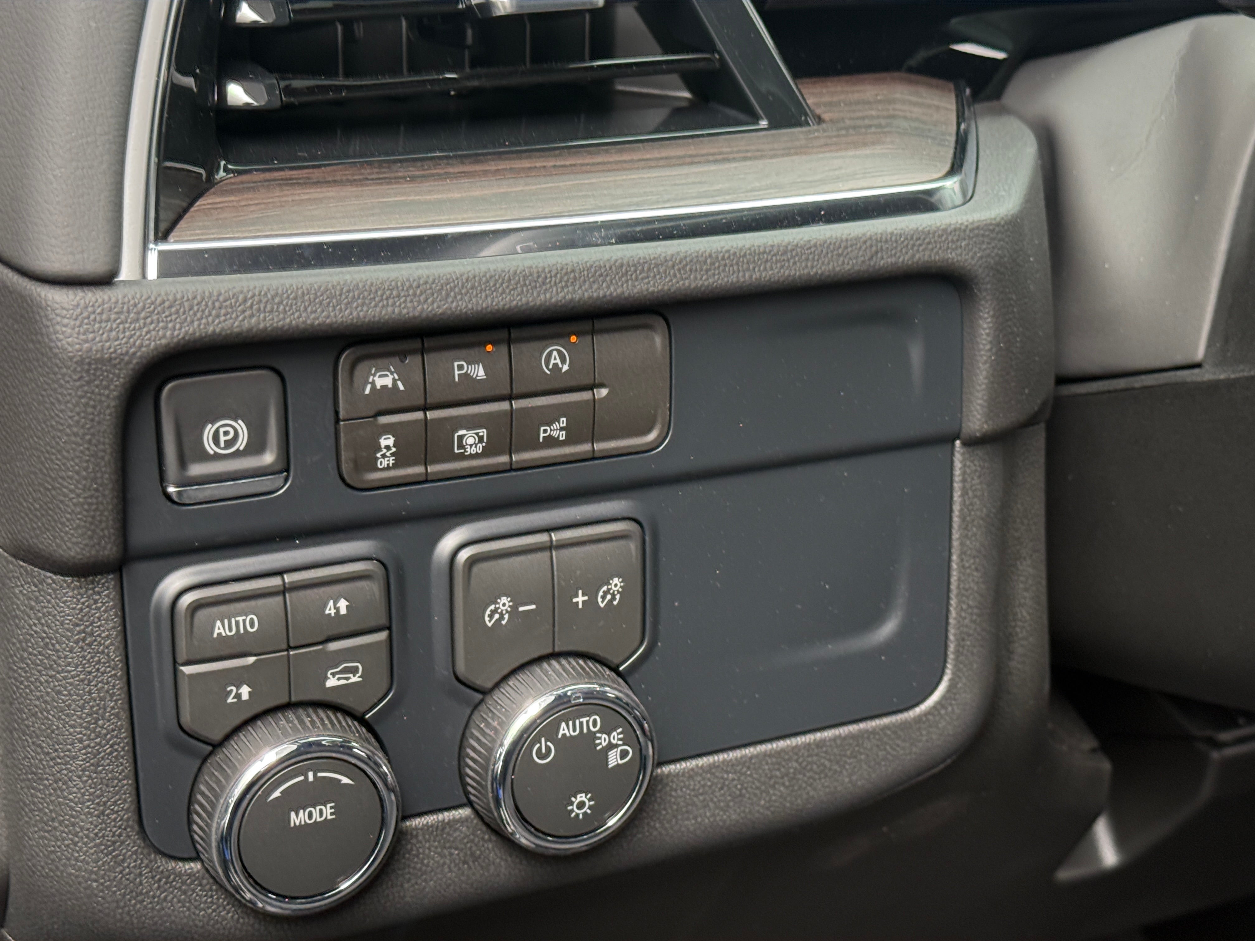 2026 Chevrolet Tahoe LS - Photo 14