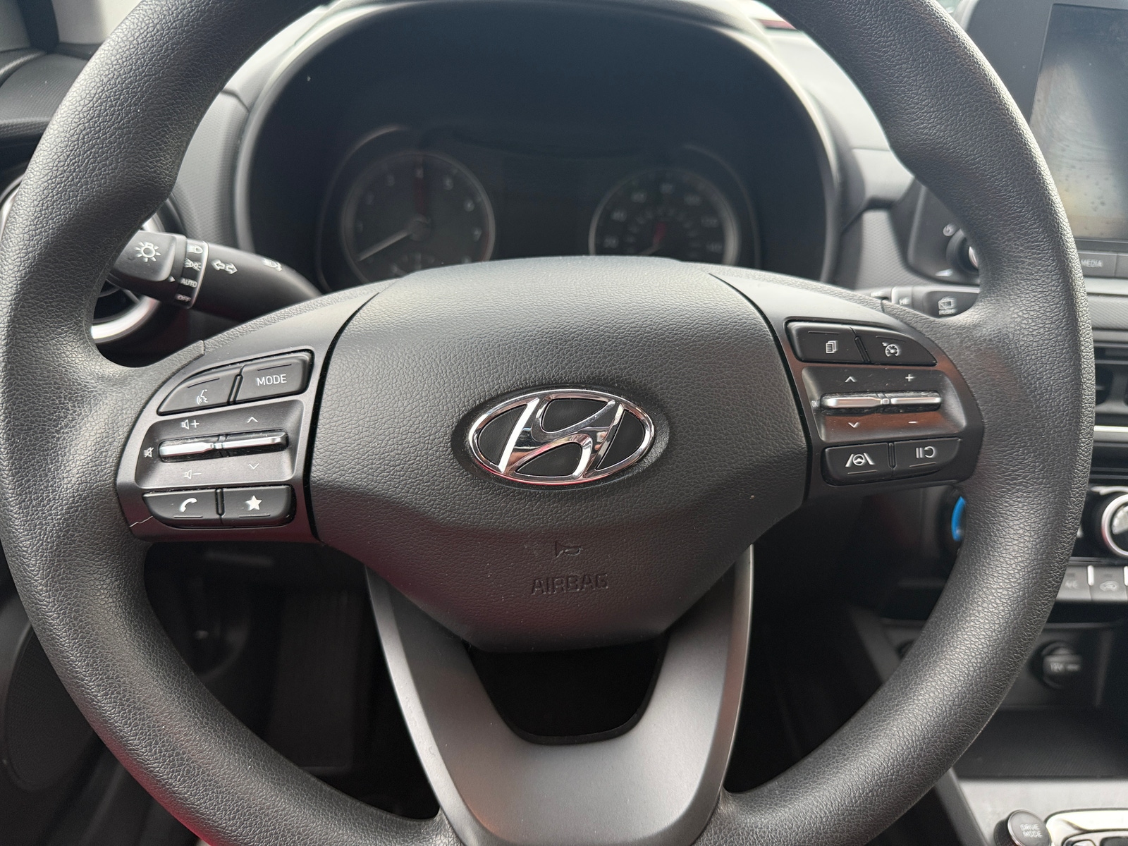 Thumbnail: 2022 Hyundai Kona - 5