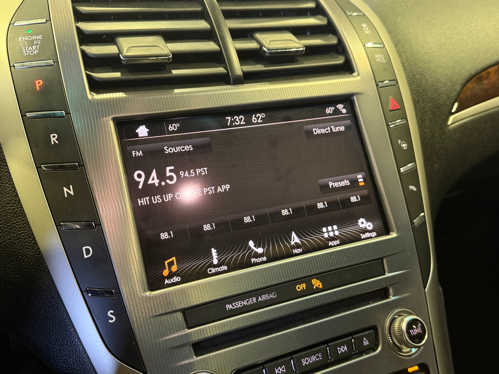 Thumbnail: 2019 Lincoln MKZ - 3