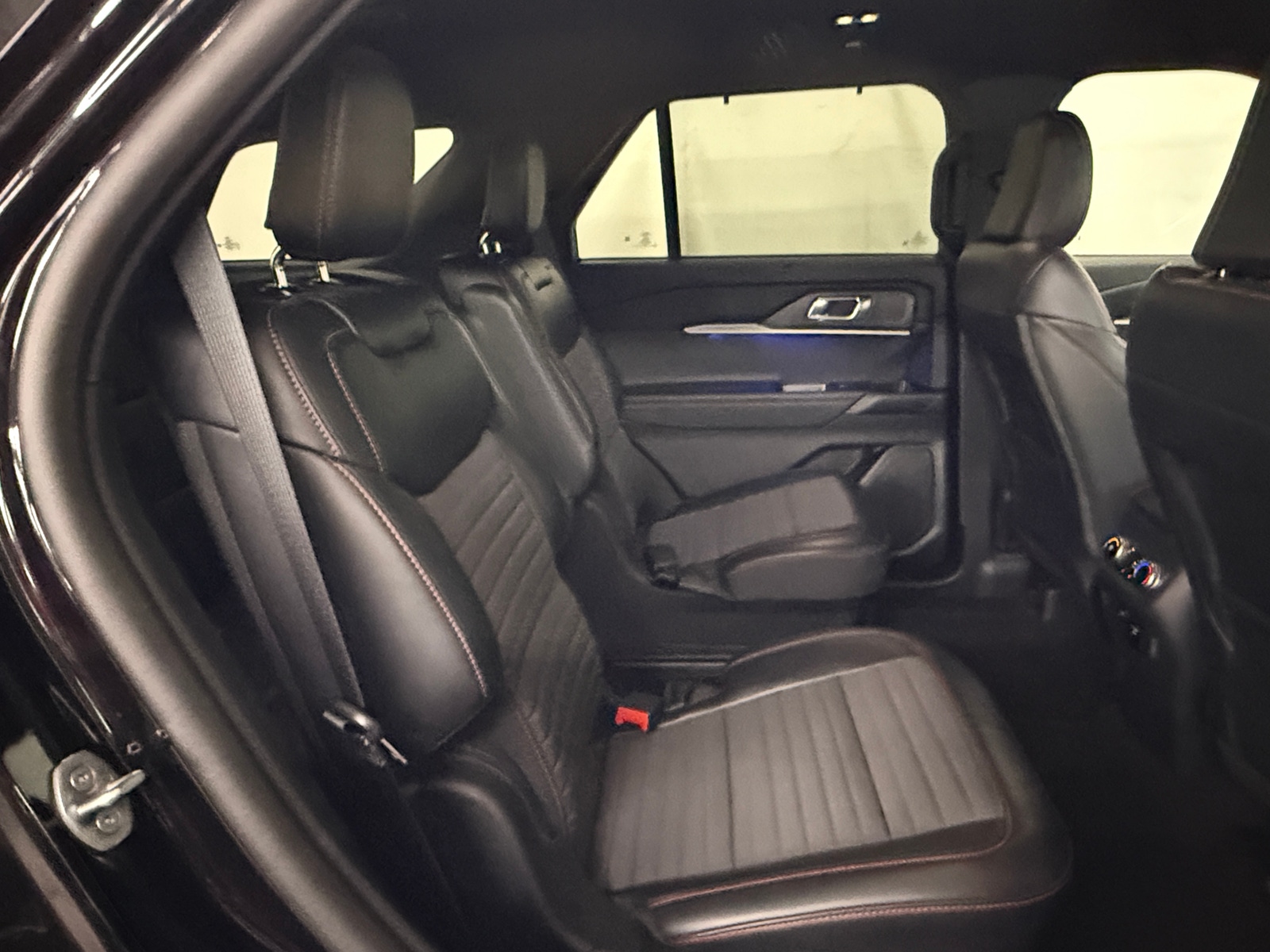 Thumbnail: 2025 Ford Explorer - 5
