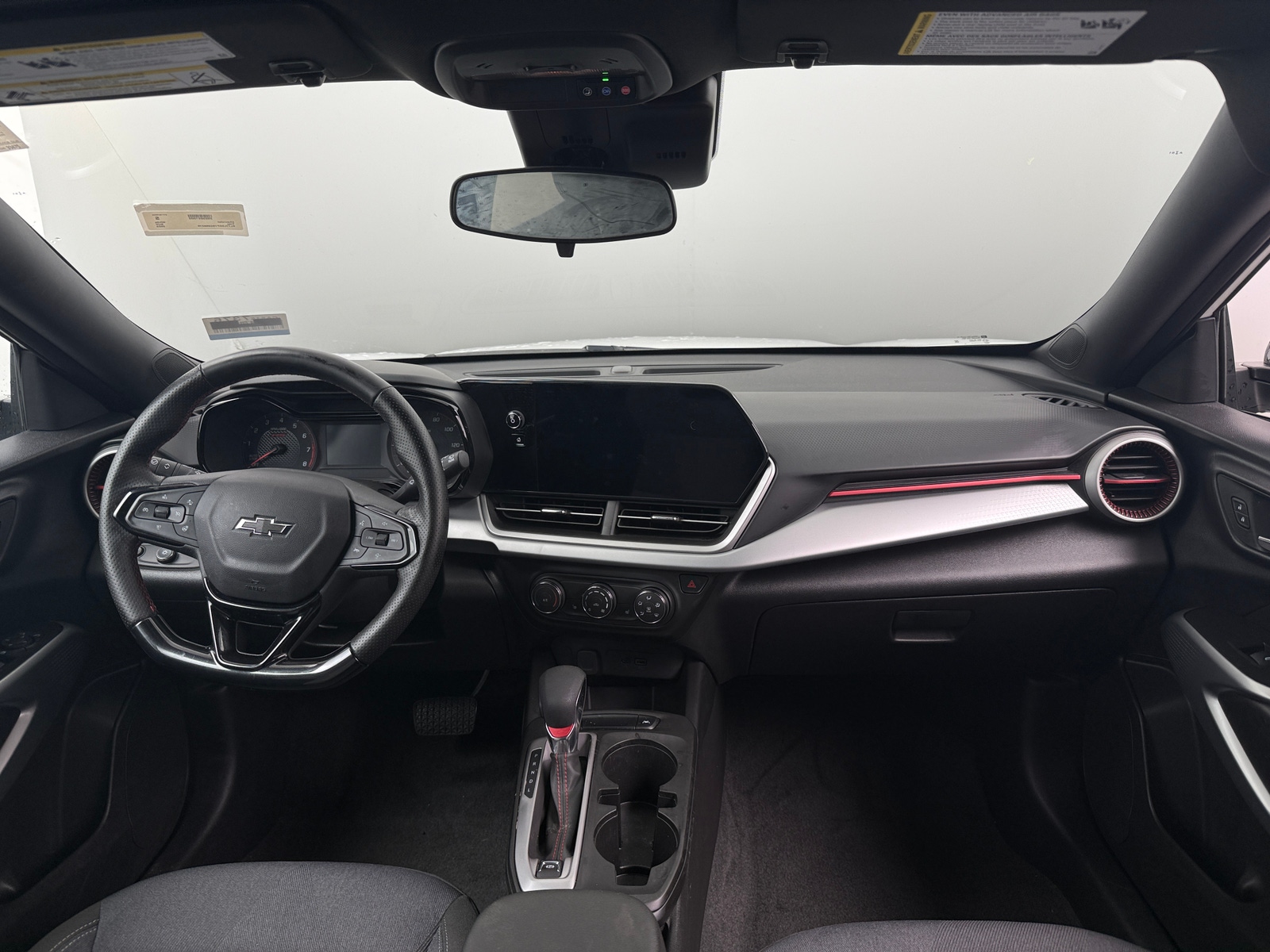 Thumbnail: 2025 Chevrolet Trax - 3
