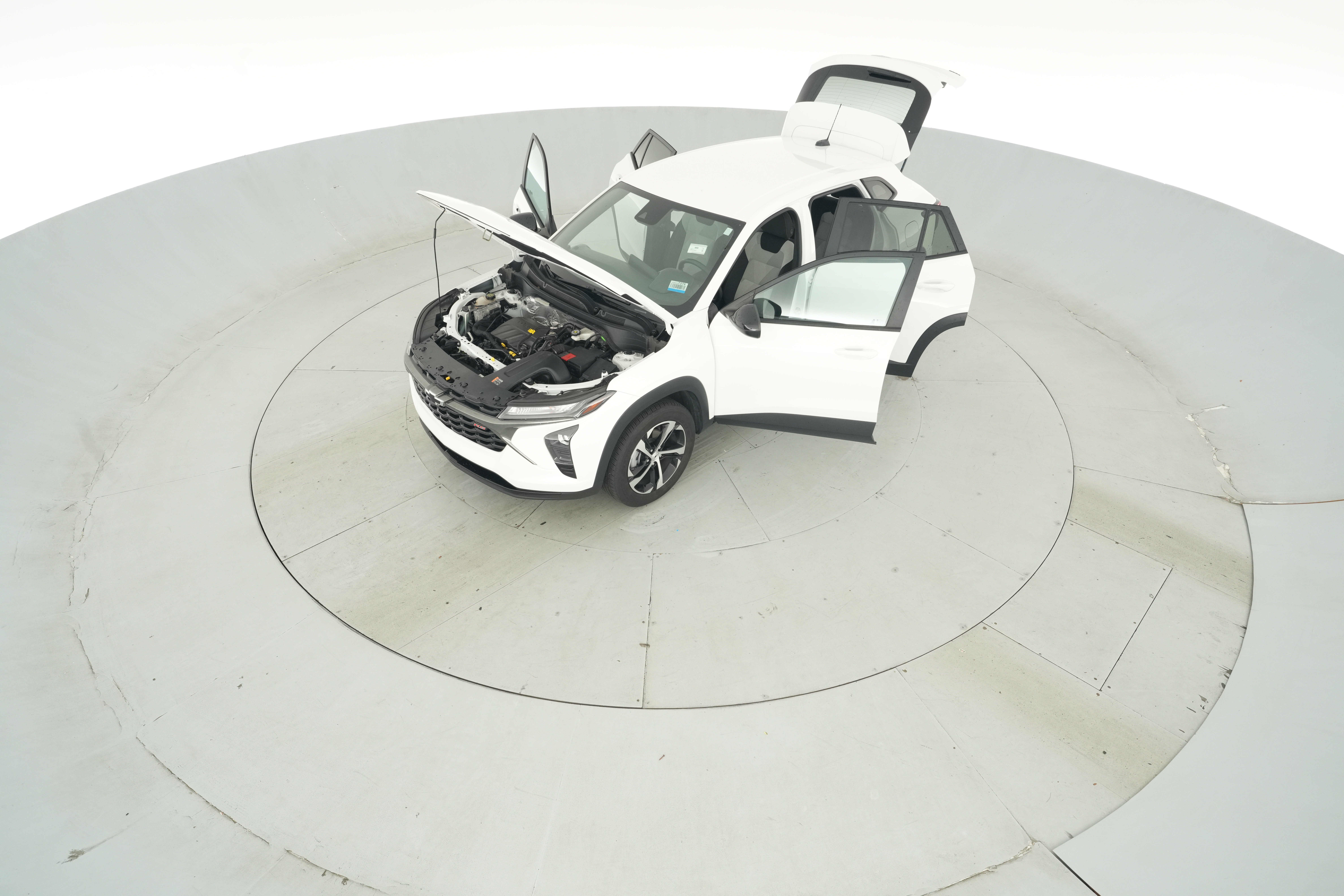 2025 Chevrolet Trax RS - Photo 37