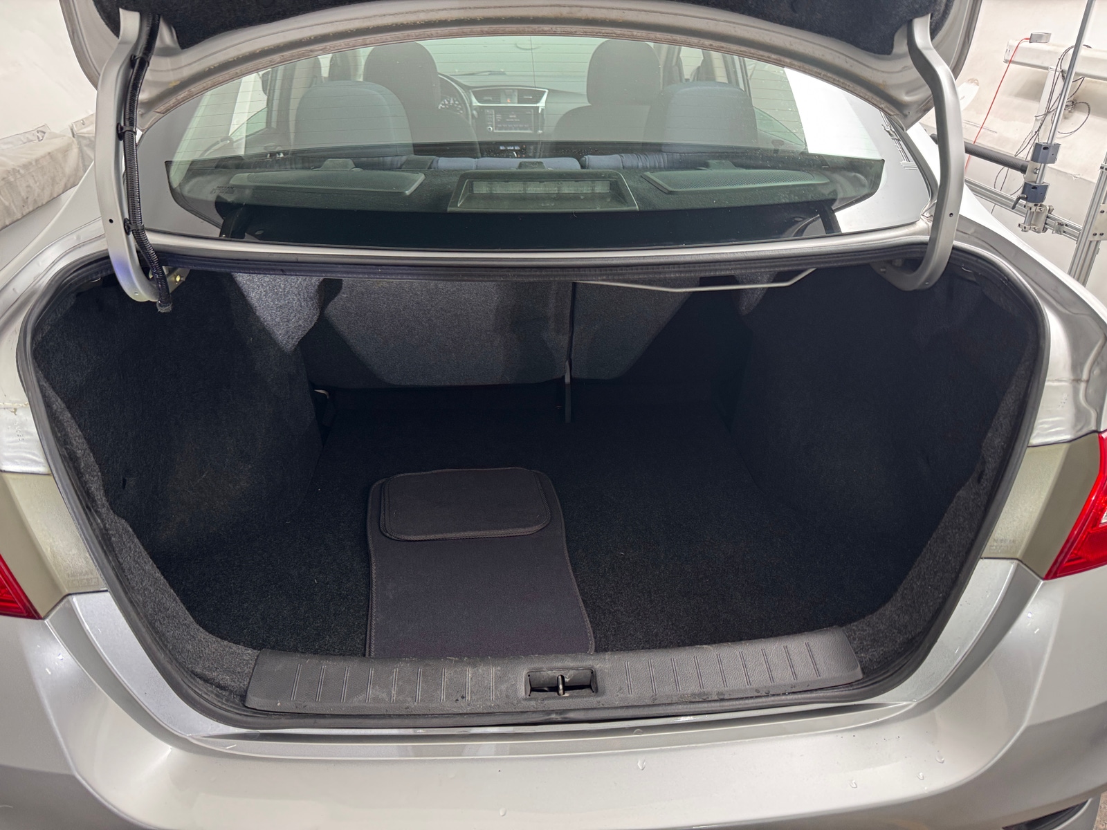 Thumbnail: 2019 Nissan Sentra - 7