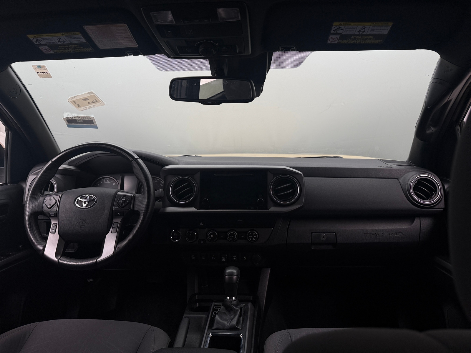 Thumbnail: 2019 Toyota Tacoma - 3