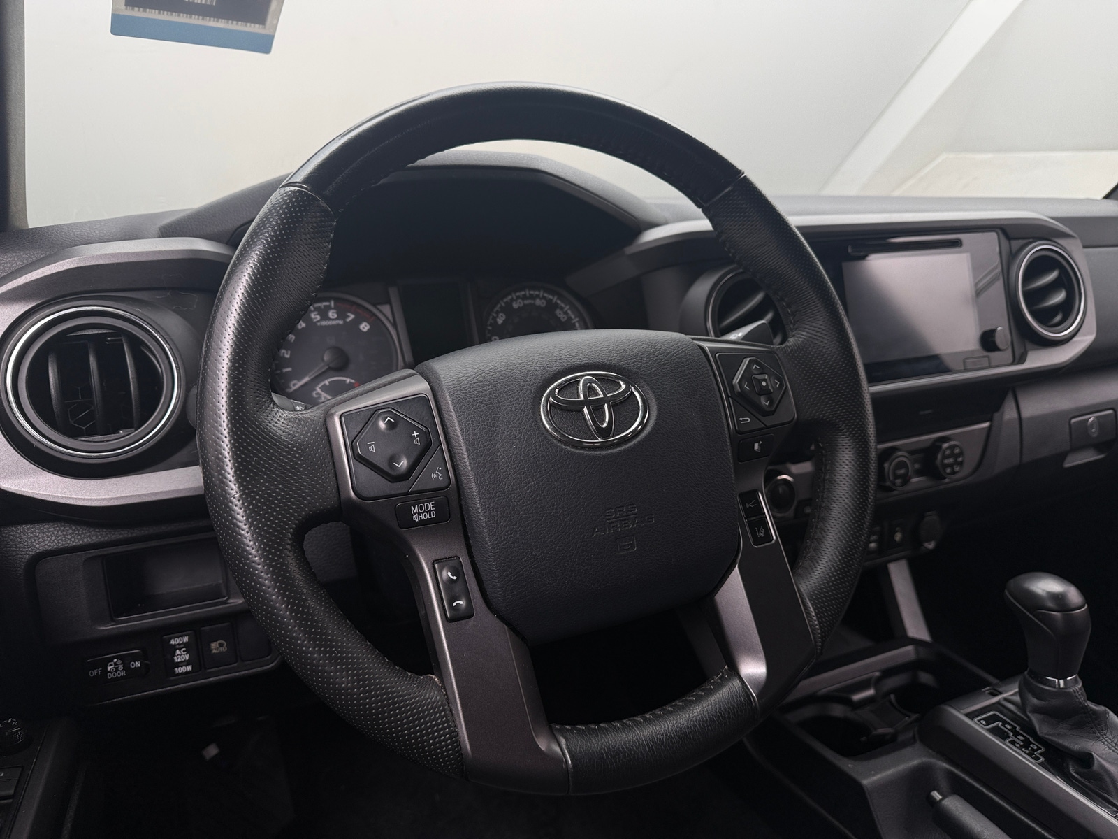 Thumbnail: 2019 Toyota Tacoma - 5