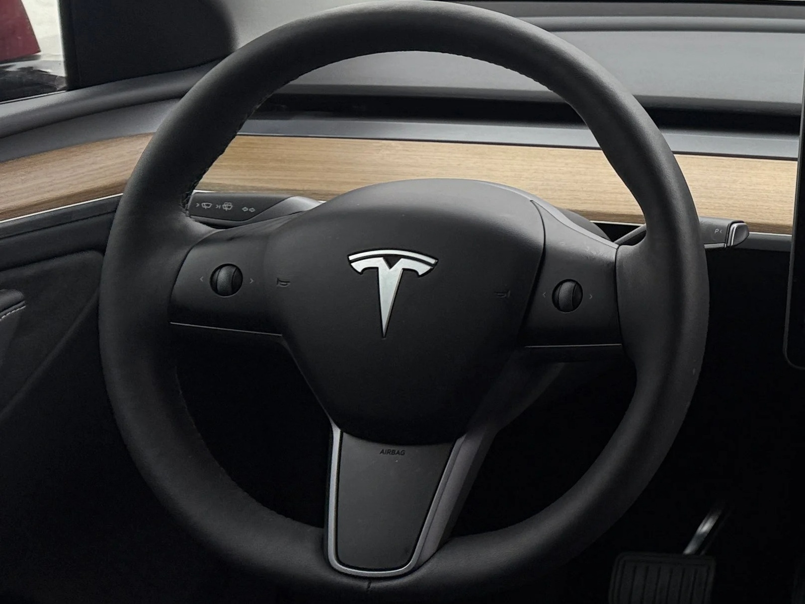 Thumbnail: 2023 Tesla Model Y - 4