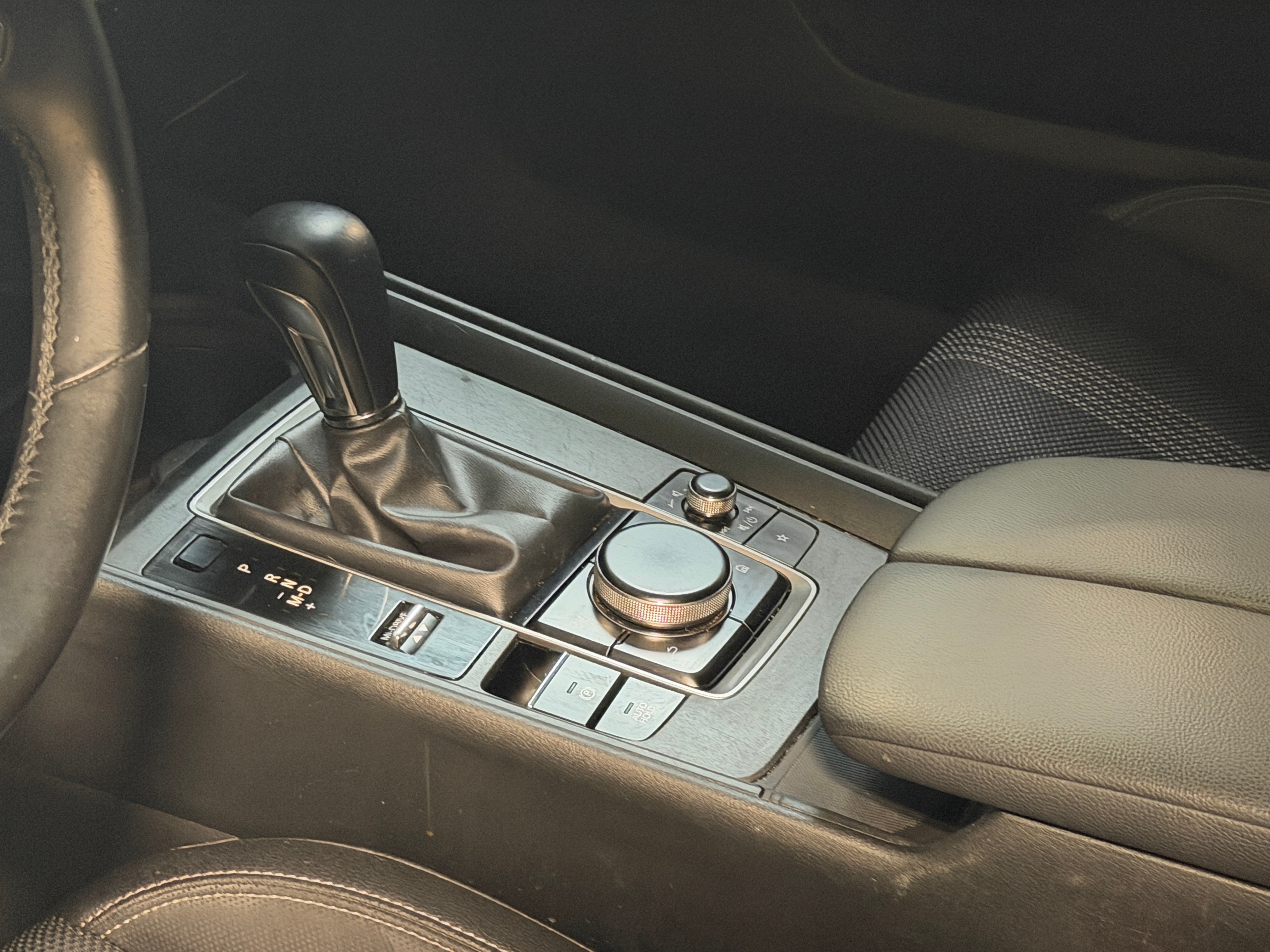2024 Mazda CX-50