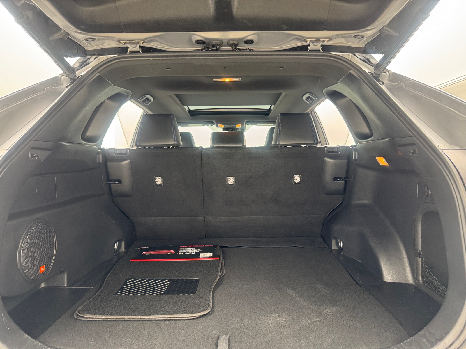 Thumbnail: 2021 Toyota RAV4 - 6