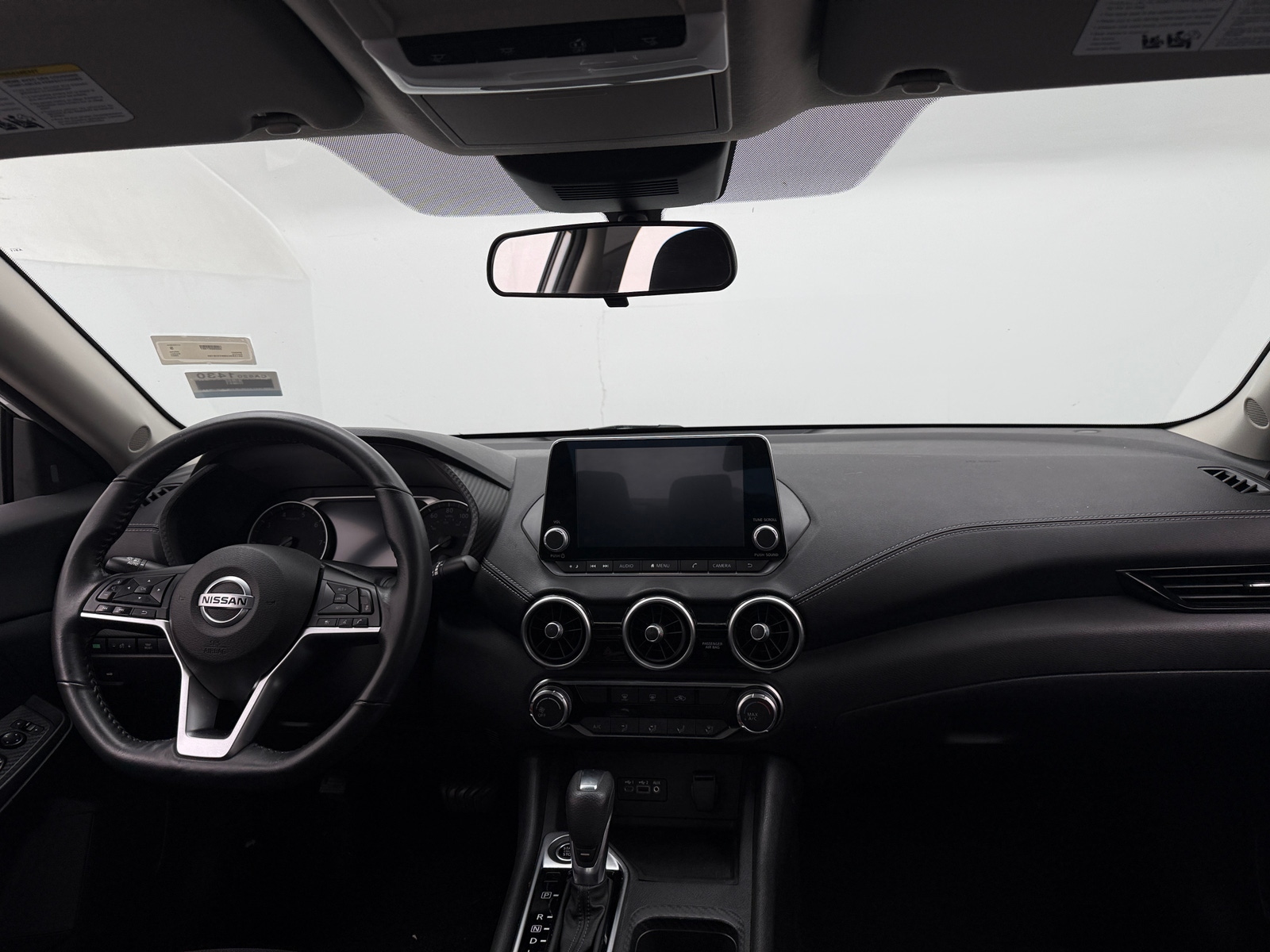 Thumbnail: 2022 Nissan Sentra - 3