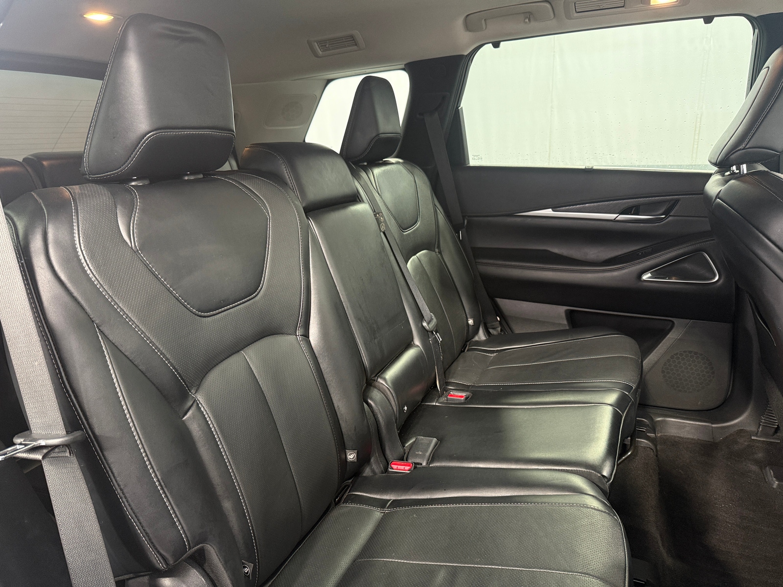 Thumbnail: 2023 INFINITI QX60 - 5