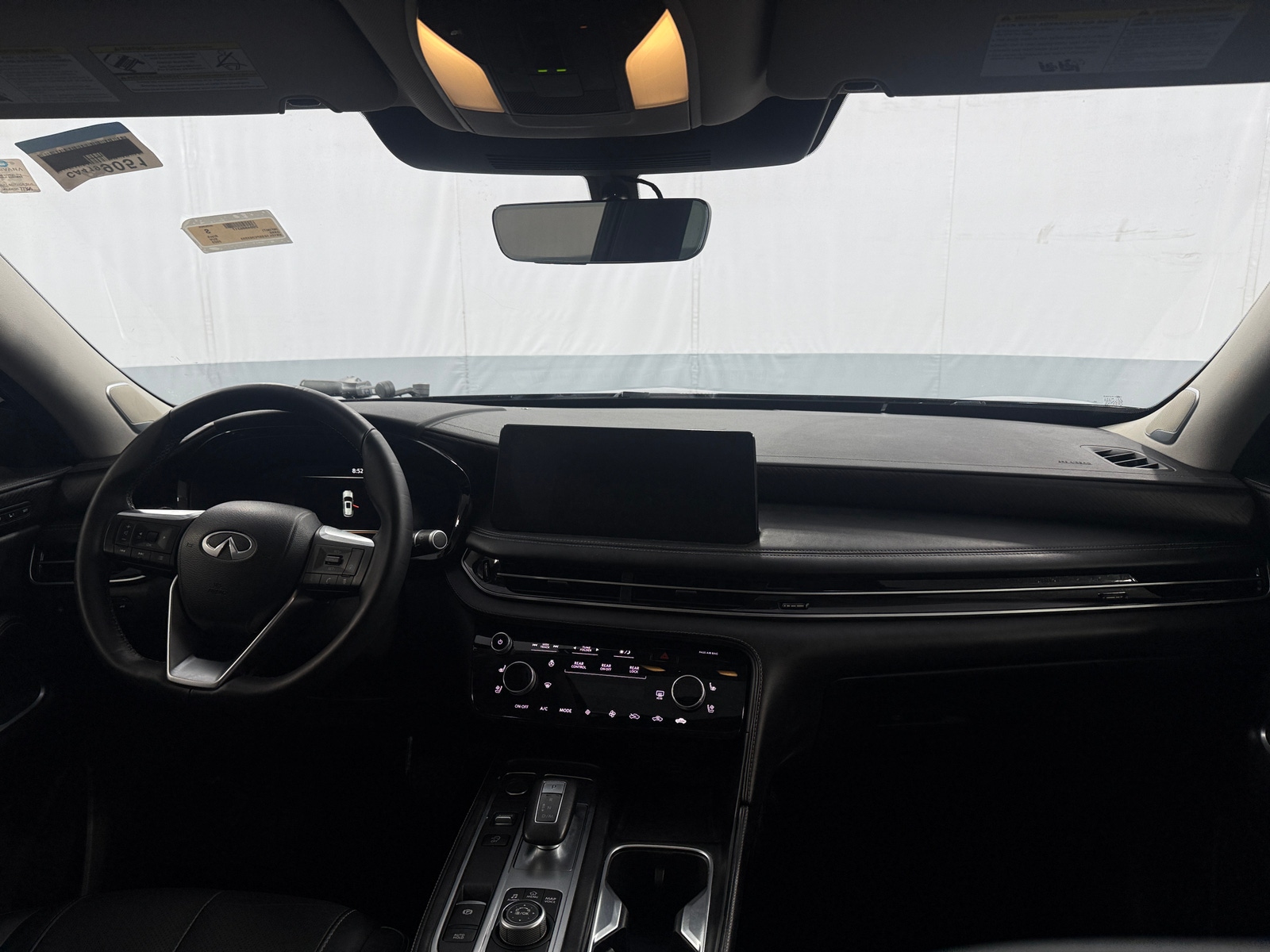 Thumbnail: 2023 INFINITI QX60 - 2