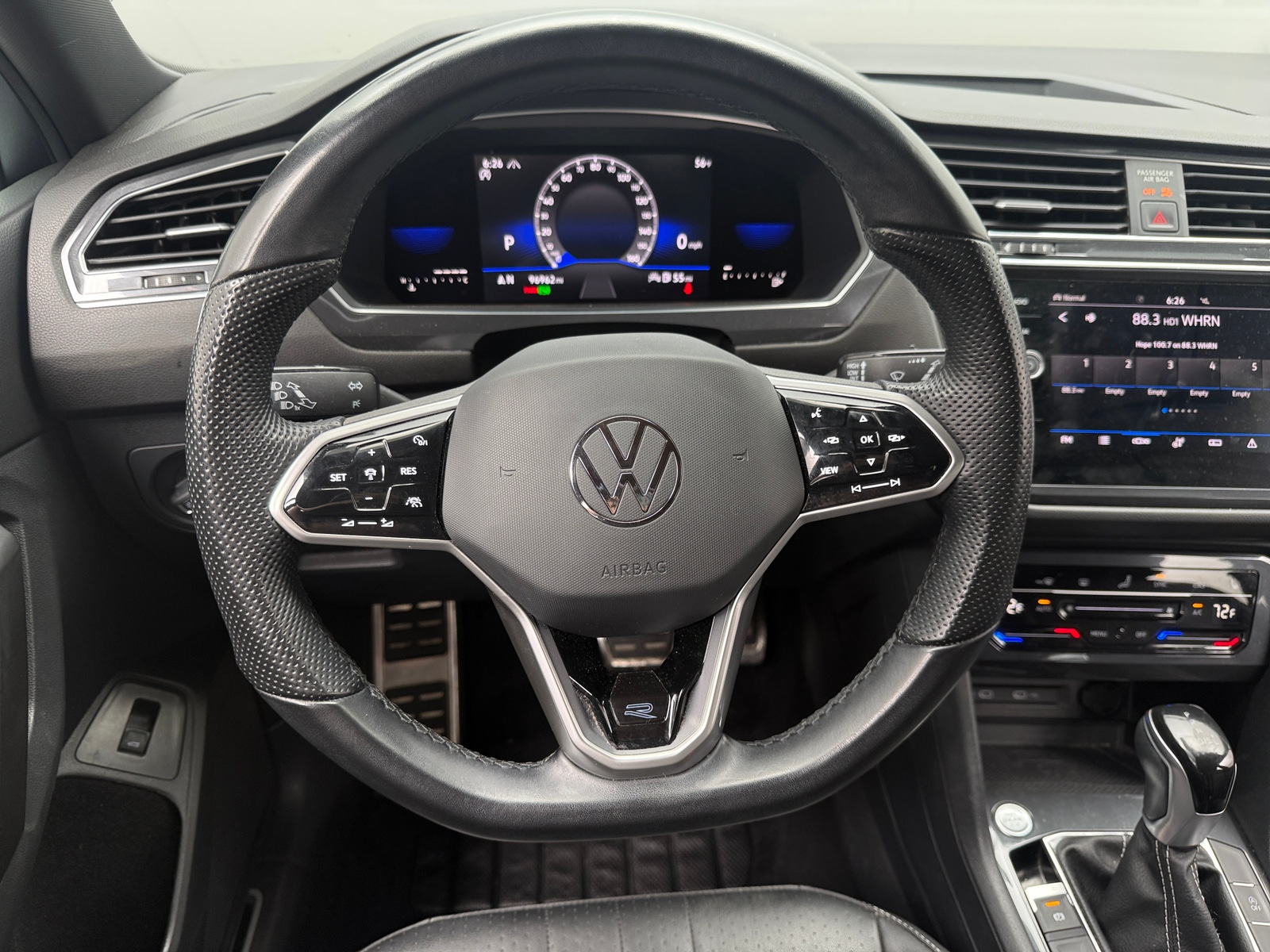 Thumbnail: 2022 Volkswagen Tiguan - 5