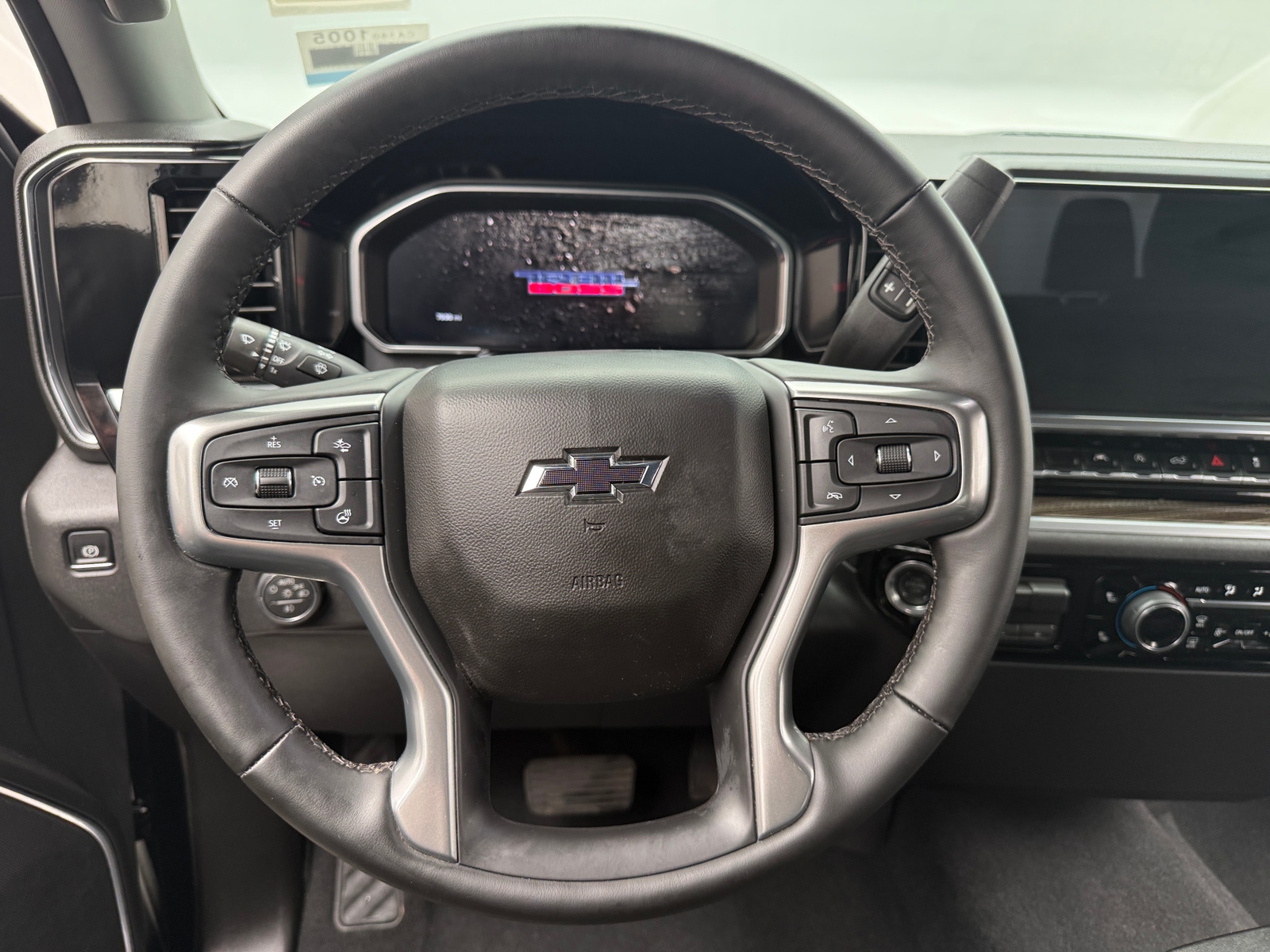 Thumbnail: 2026 Chevrolet Silverado 1500 - 5