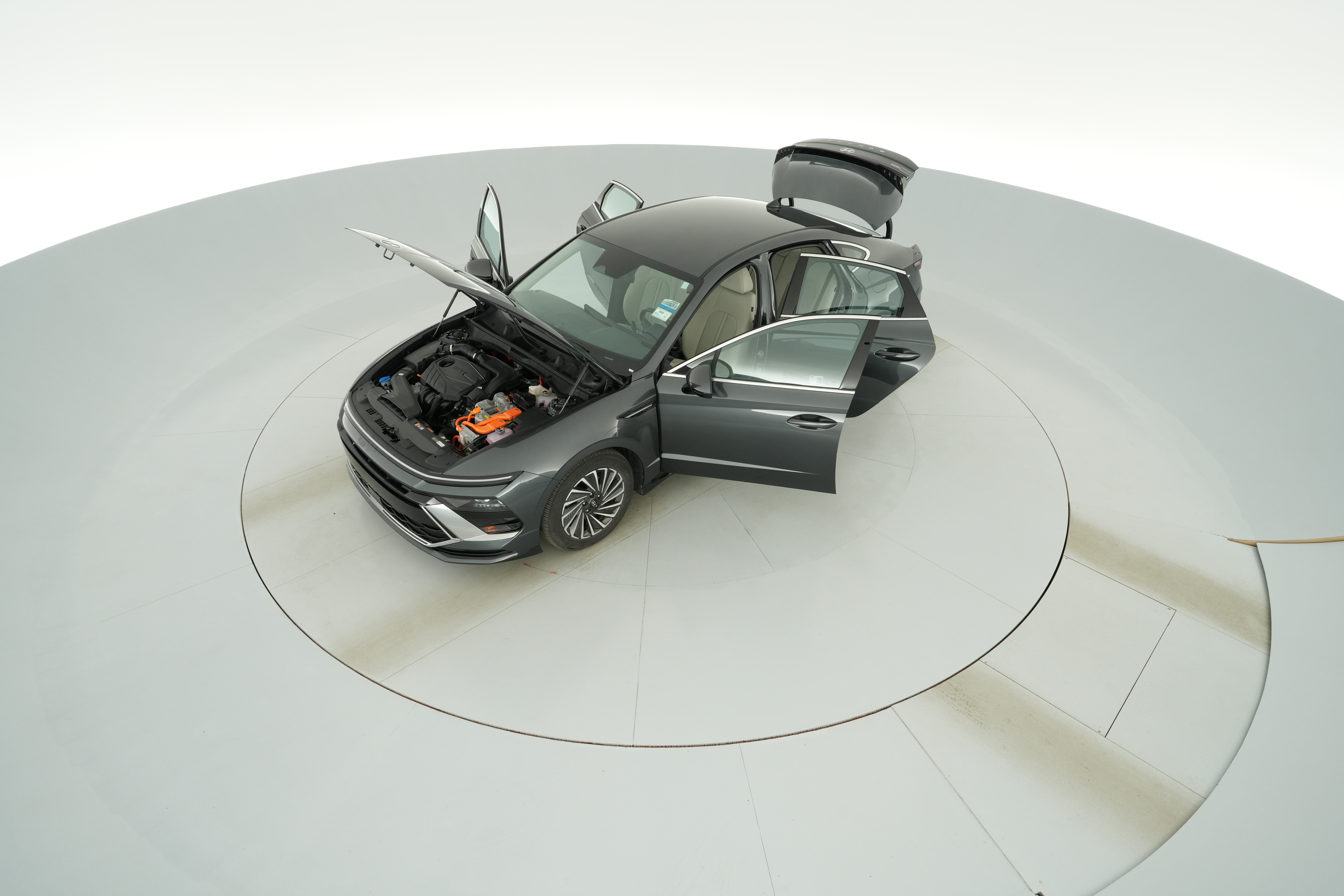 2025 Hyundai Sonata Hybrid SEL - Photo 42