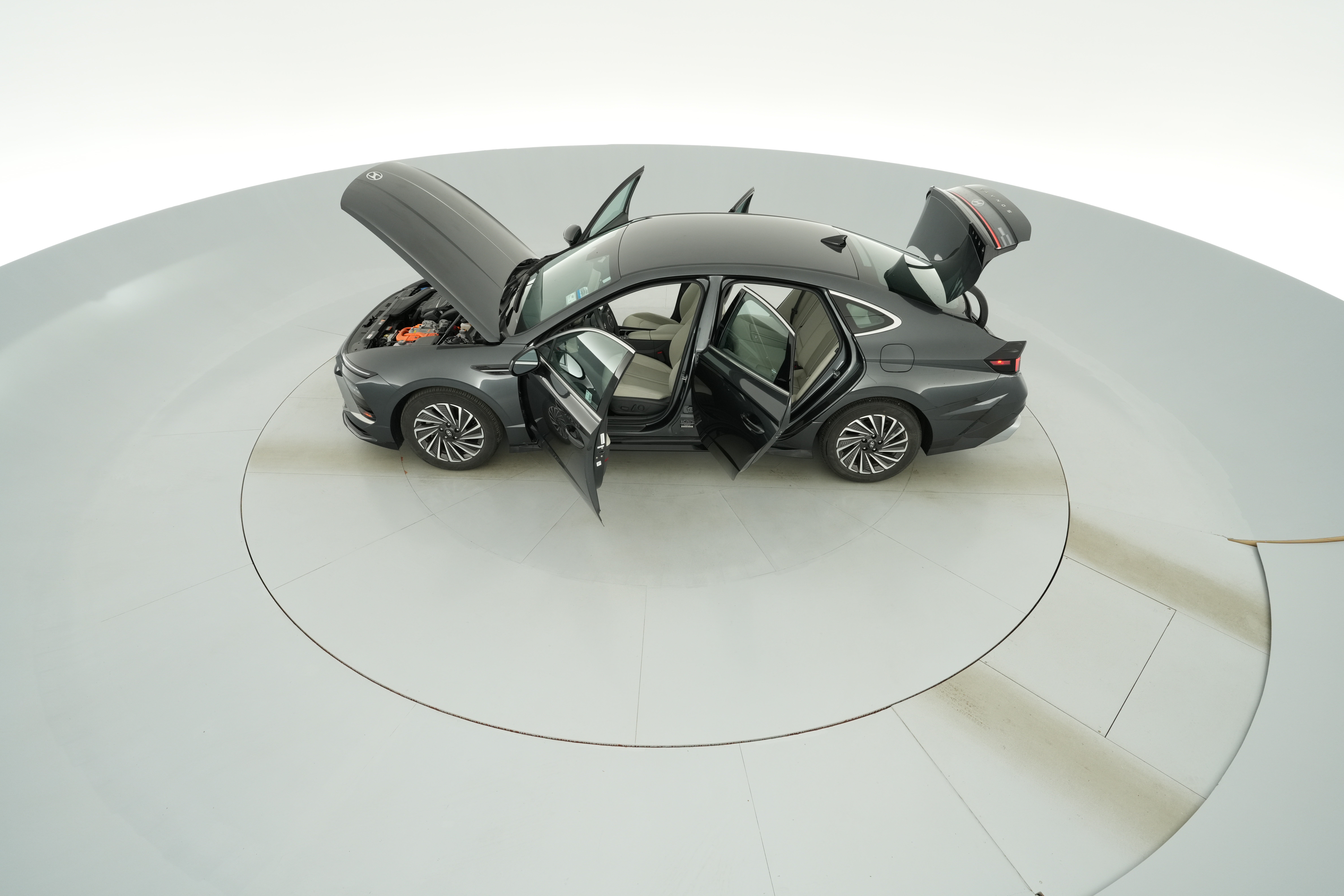 2025 Hyundai Sonata Hybrid SEL - Photo 44
