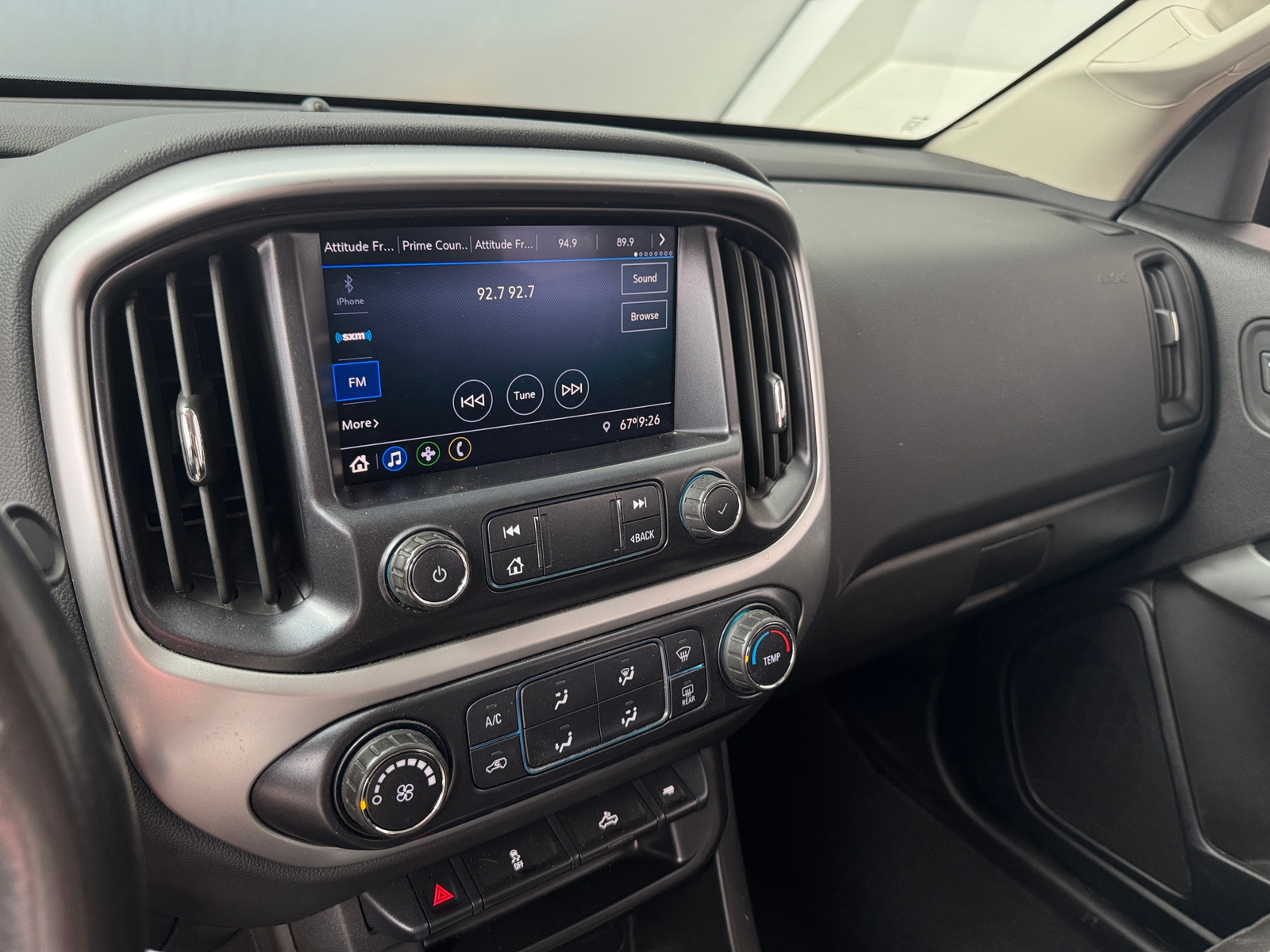 Thumbnail: 2021 Chevrolet Colorado - 4